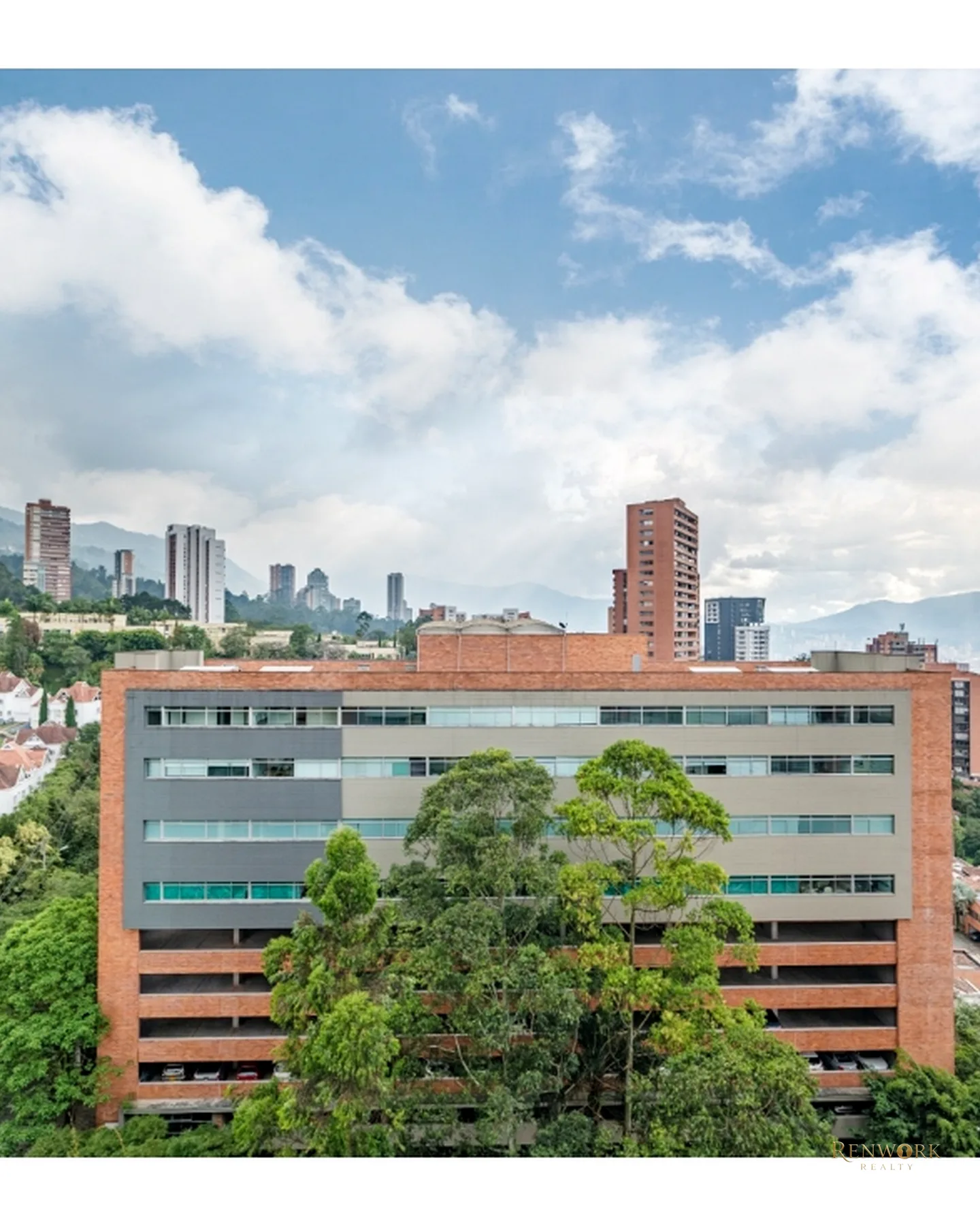 EN VENTA: EXCLUSIVO APARTAMENTO SECTOR EL TESORO, POBLADO · foto 21