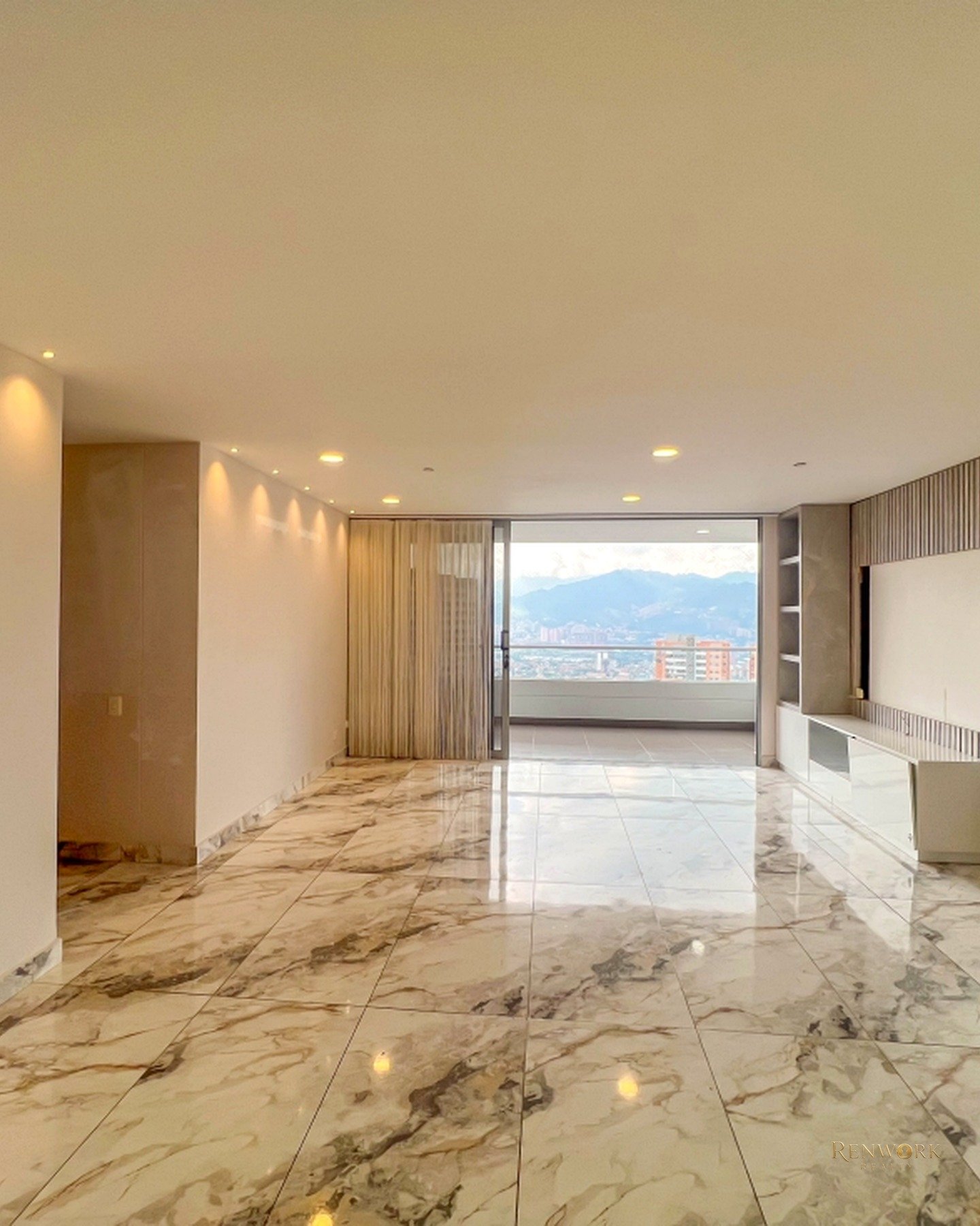 Vista de ENVIGADO BRUJAS 3 HABITACIONES CON BAÑO