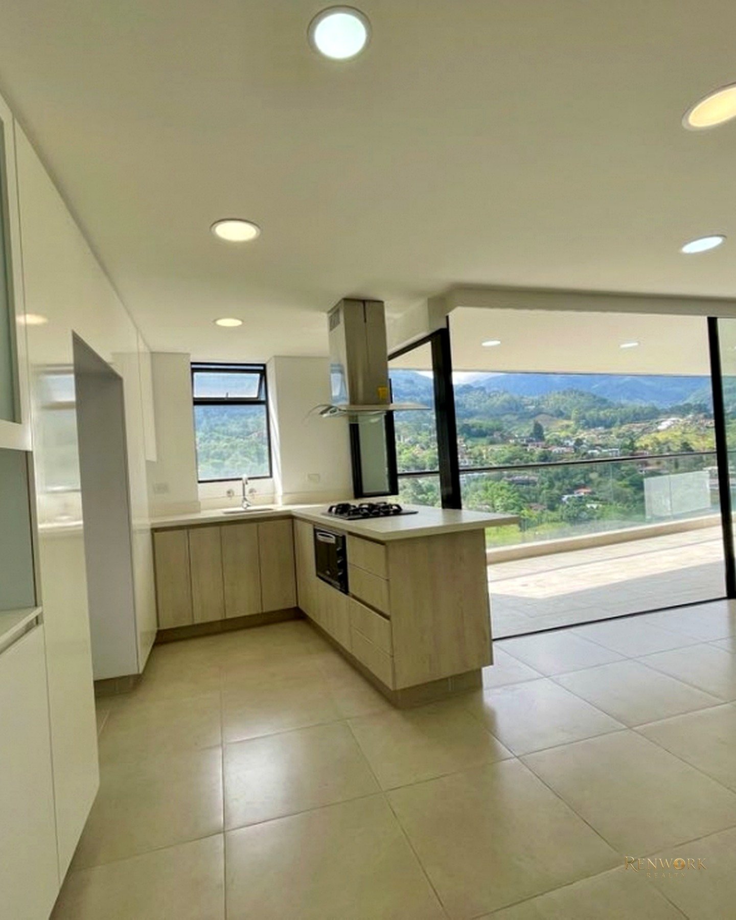 ESPECTACULAR APARTAMENTO CON VISTA DEFINIDA EN LAS BRUJAS DE 116 M² · foto 4