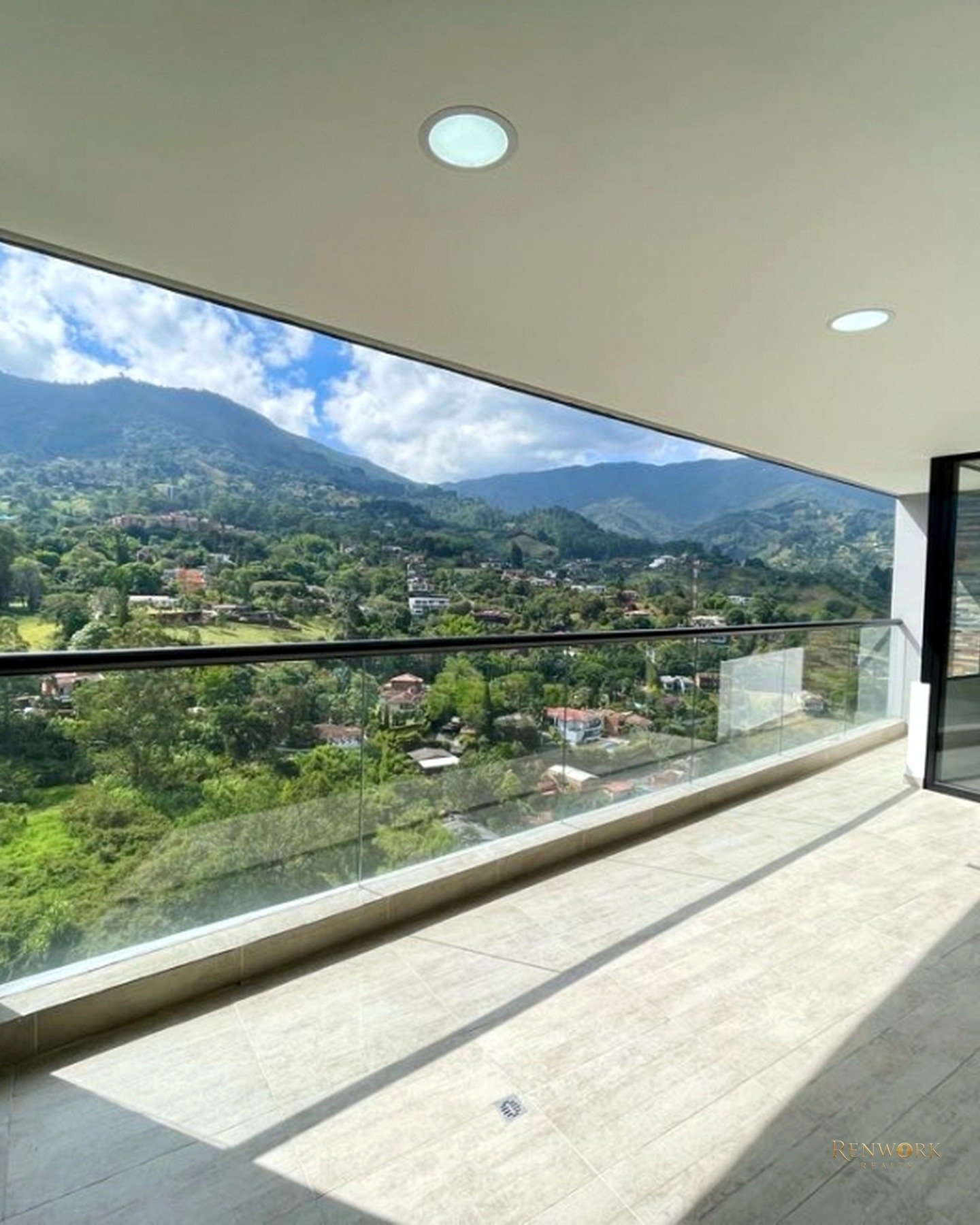 Vista de ESPECTACULAR APARTAMENTO CON VISTA DEFINIDA EN LAS BRUJAS DE 116 M²