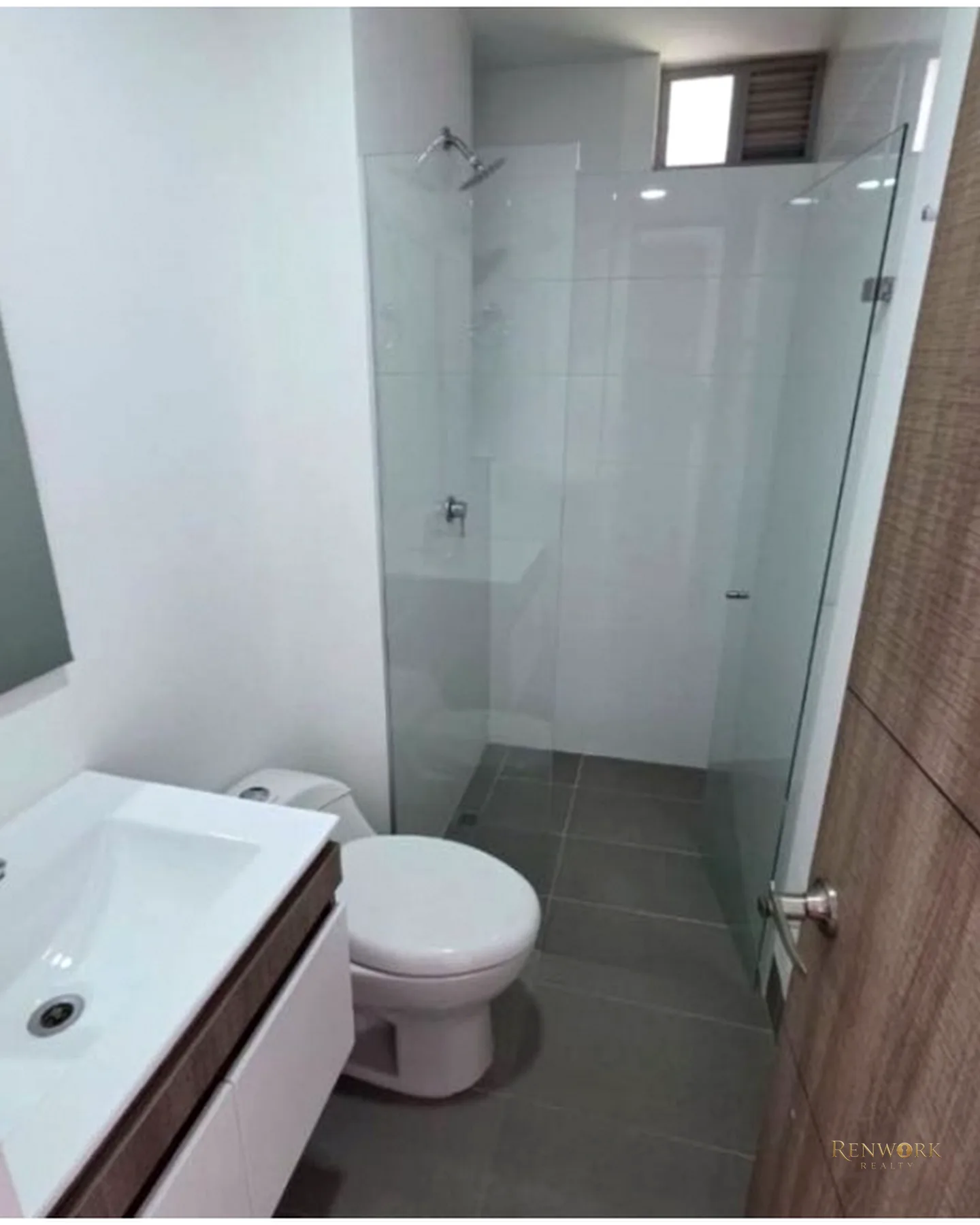 ESPECTACULAR APARTAMENTO EN LA LOMA DEL ESMERALDAL LINDA UNIDAD · foto 7