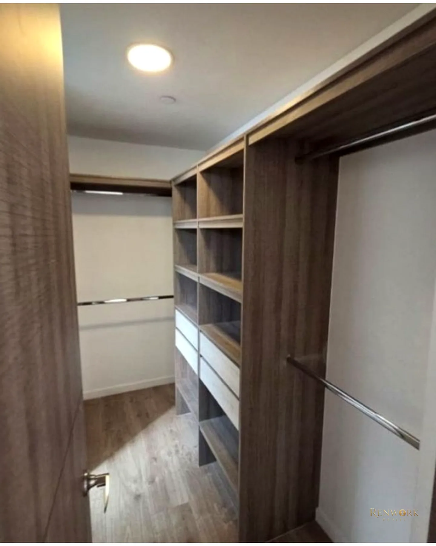 ESPECTACULAR APARTAMENTO EN LA LOMA DEL ESMERALDAL LINDA UNIDAD · foto 9