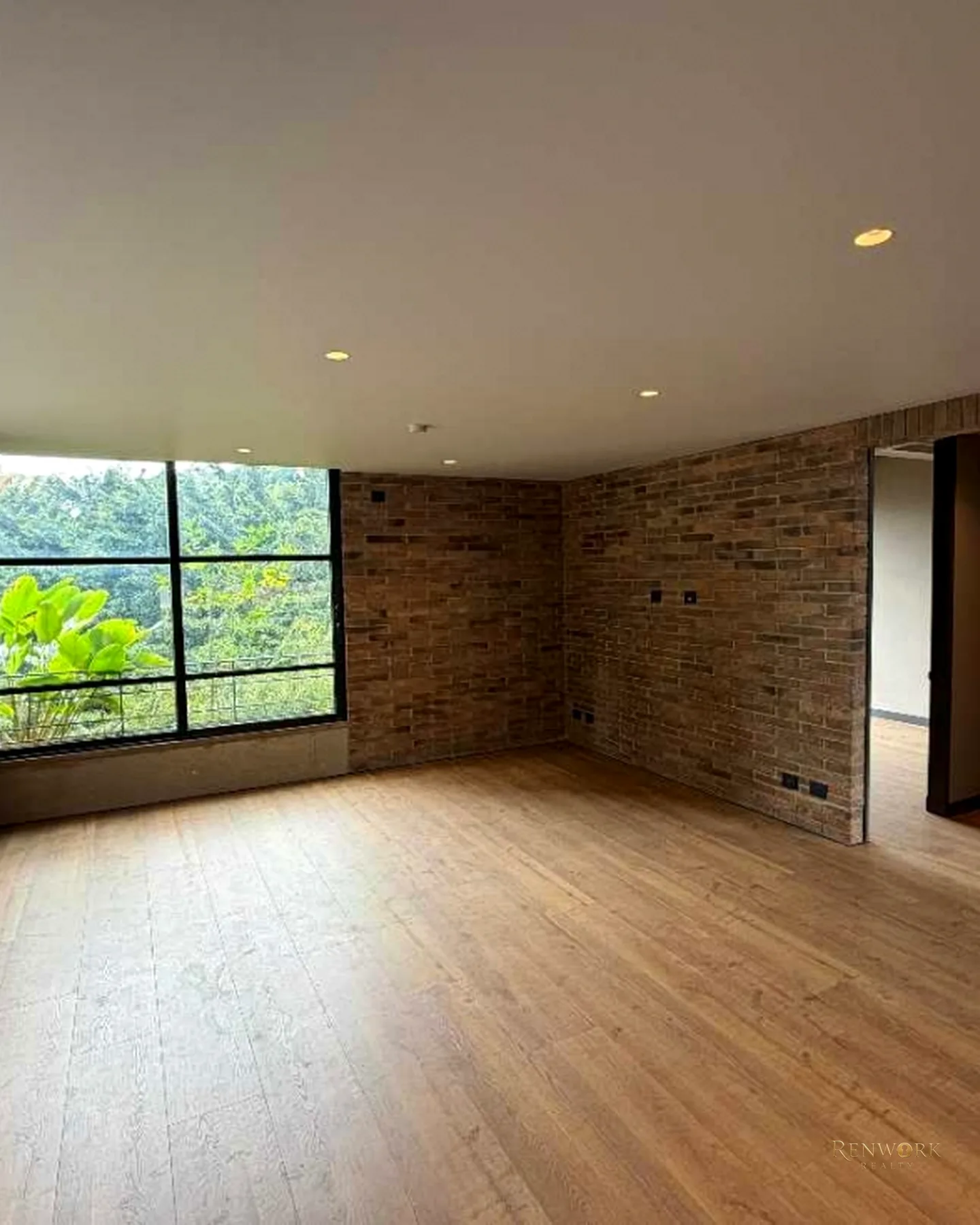 ESPECTACULAR APARTAMENTO VENTA POBLADO CASTROPOL CON TERRAZA, MODERNO · foto 2