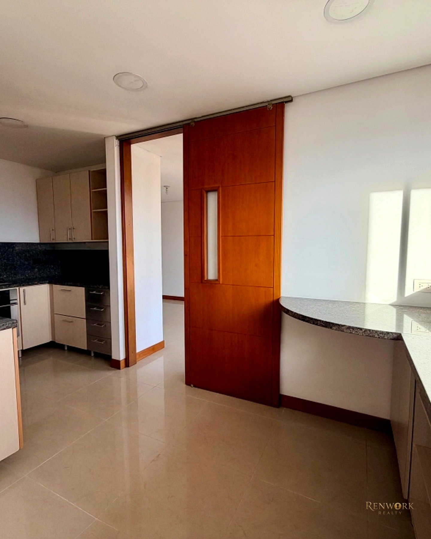 ESPECTACULAR APTO EN VENTA Y ARRIENDO LOMA DE LOS GONZALES · foto 12