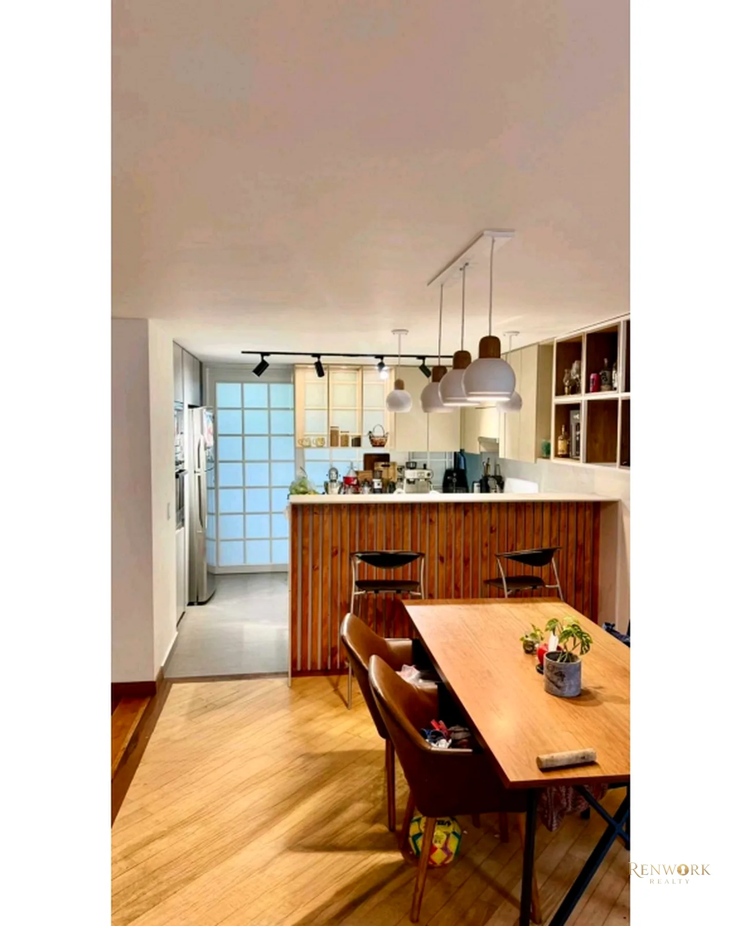 ESPECTACULAR CASA EN POBLADO LOS BALSOS CERCA A TODO! UNIDAD TRANQUILA · foto 2