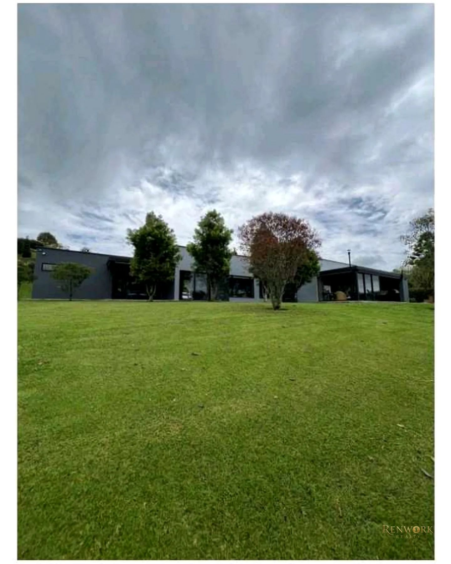 ESPECTACULAR CASA EN UNIDAD CERRADA EN EL RETIRO · foto 6
