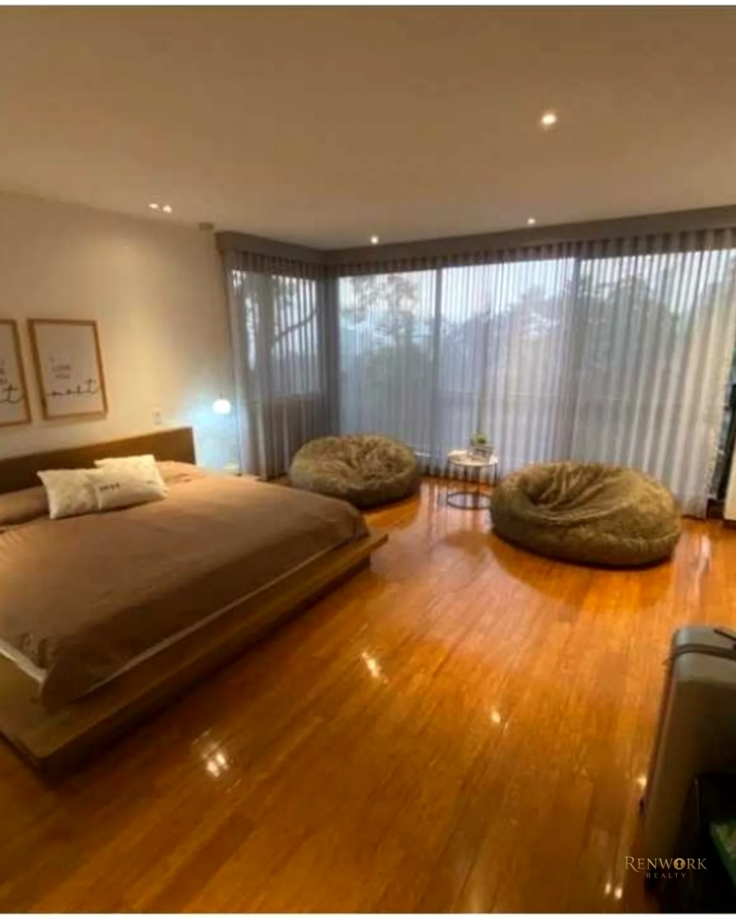 ESPECTACULAR CASA REMODELADA CON JACUZZI SECTOR LA CALLEJA · foto 13