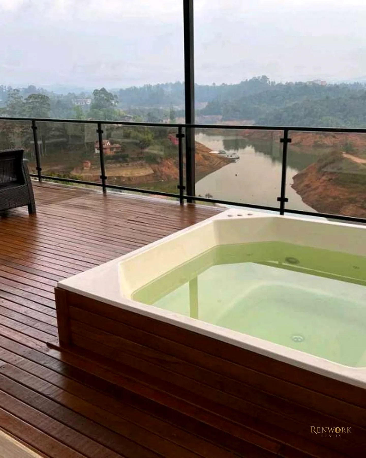 ESPECTACULAR FINCA EN GUATAPE CON REPRESA HERMOSA VISTA · foto 14