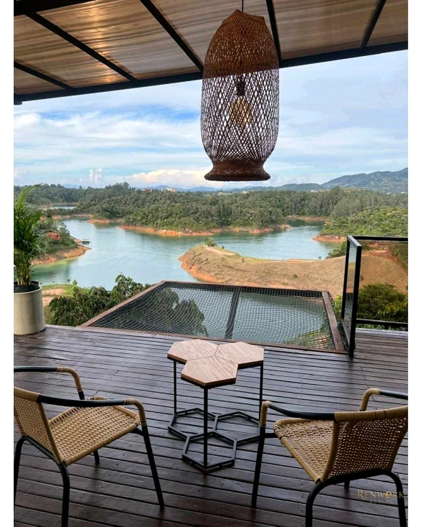 ESPECTACULAR FINCA EN GUATAPE CON REPRESA HERMOSA VISTA · foto 16