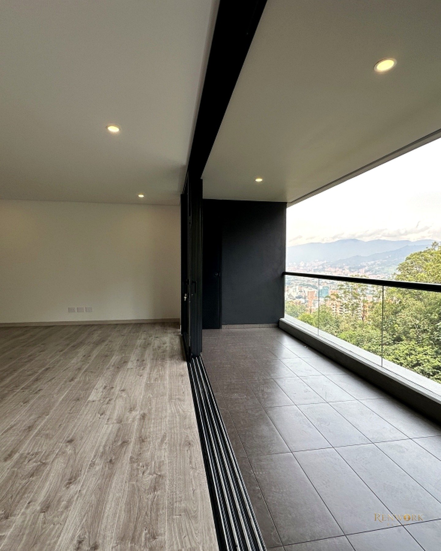 ESTRENA APARTAMENTO EN EL POBLADO CON VISTA VERDE · foto 2