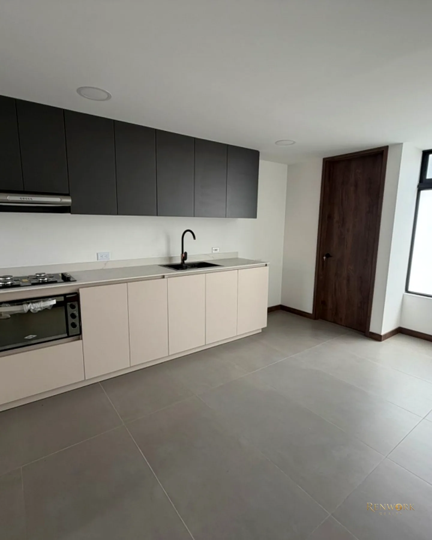 ESTRENA DÚPLEX EN LAURELES: DISEÑO MODERNO Y UBICACIÓN PRIVILEGIADA · foto 1