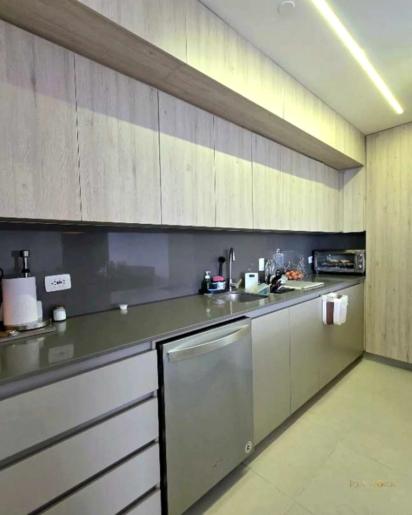 EXCELENTE APARTAMENTO EN VENTA EN ENVIGADO LOMA LOS MESA · foto 6