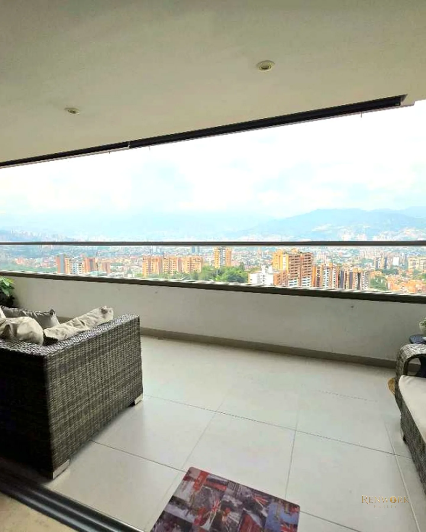 EXCELENTE APARTAMENTO EN VENTA EN ENVIGADO LOMA LOS MESA · foto 19