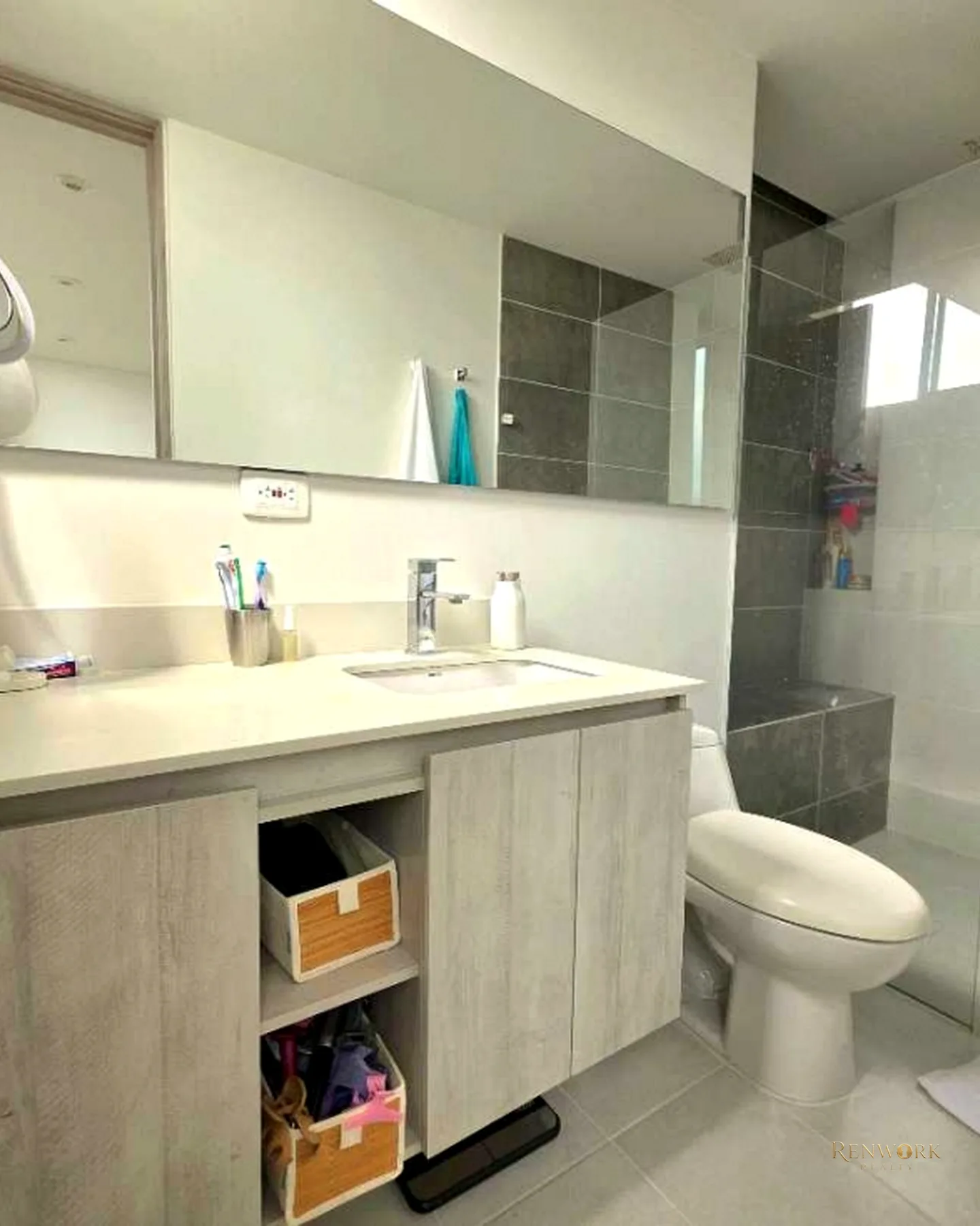 EXCELENTE APARTAMENTO EN VENTA EN ENVIGADO LOMA LOS MESA · foto 17