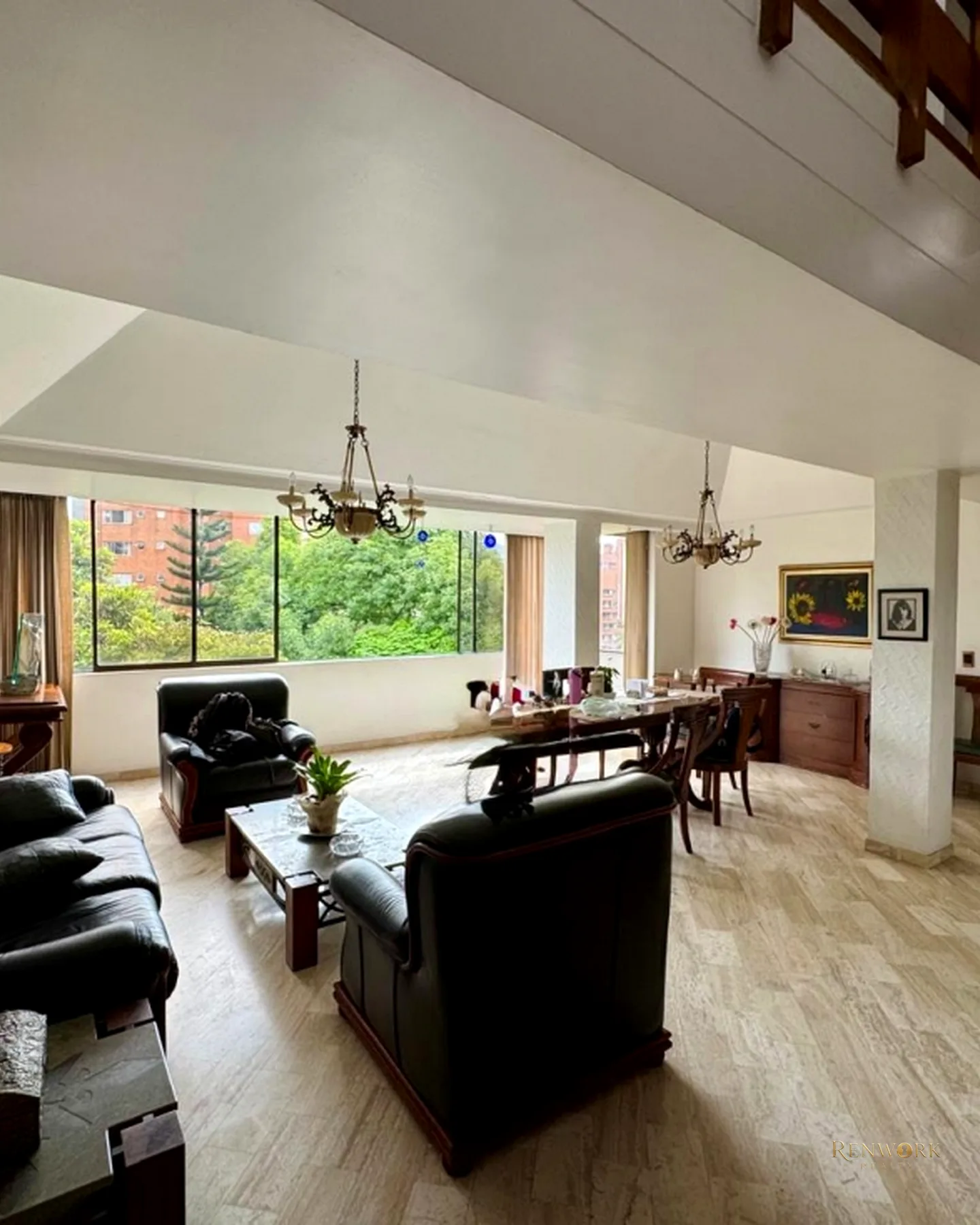 EXCELENTE APARTAMENTO POR LA FRONTERA ESPECIAL PARA REMODELAR · foto 2