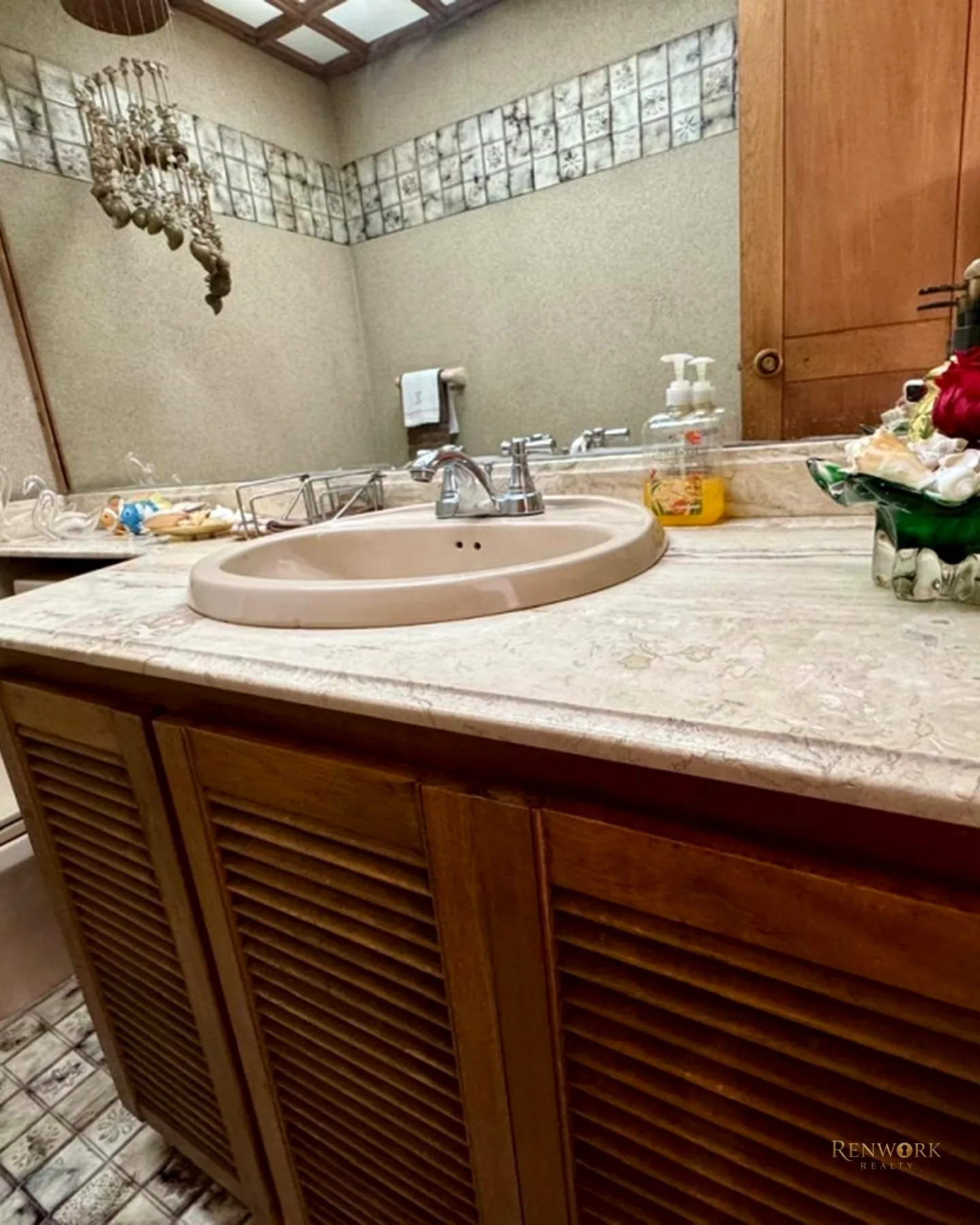 EXCELENTE APARTAMENTO POR LA FRONTERA ESPECIAL PARA REMODELAR · foto 12