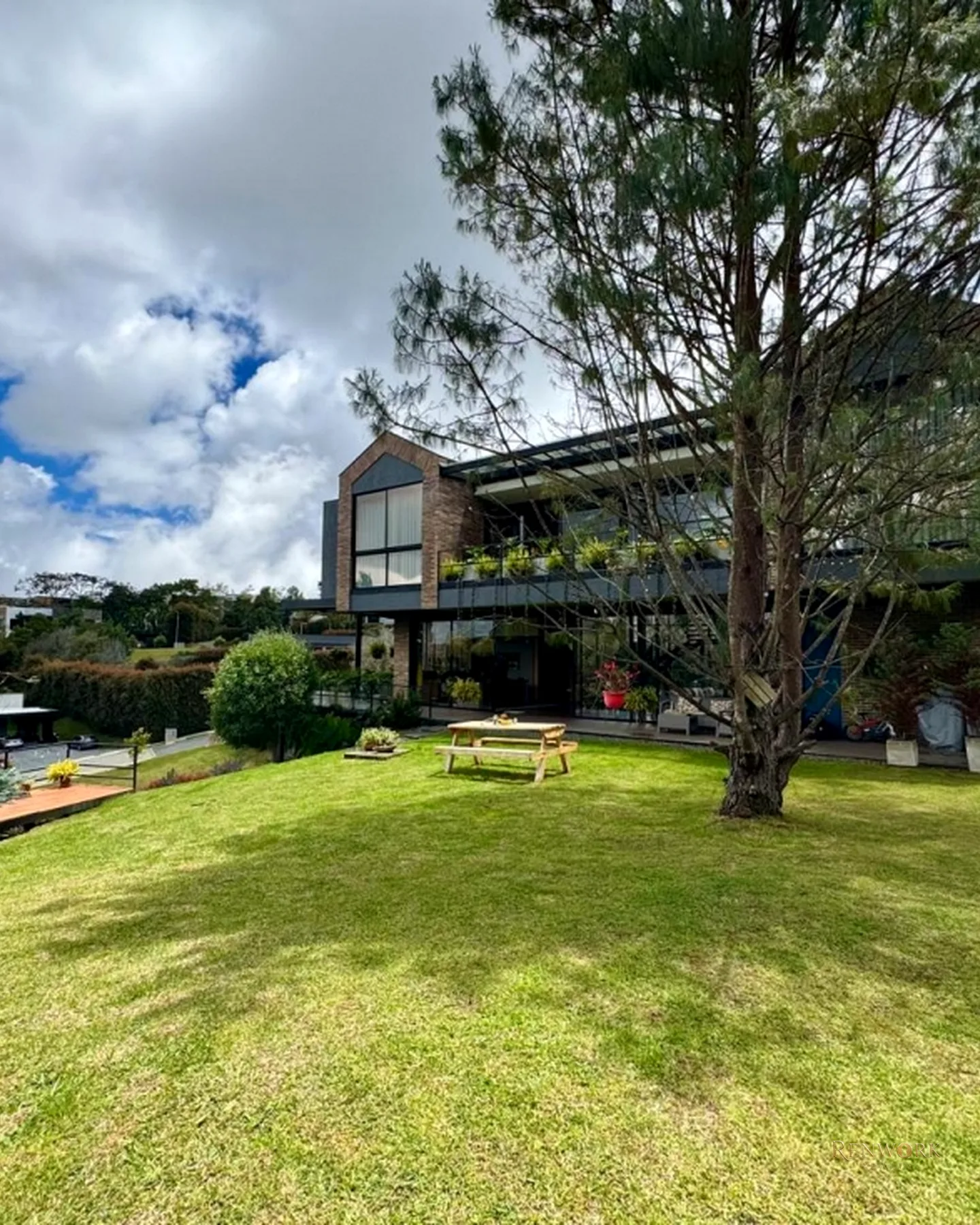 EXCELENTE CASA CAMPESTRE EN EL ALTO DE LAS PALMAS · foto 1