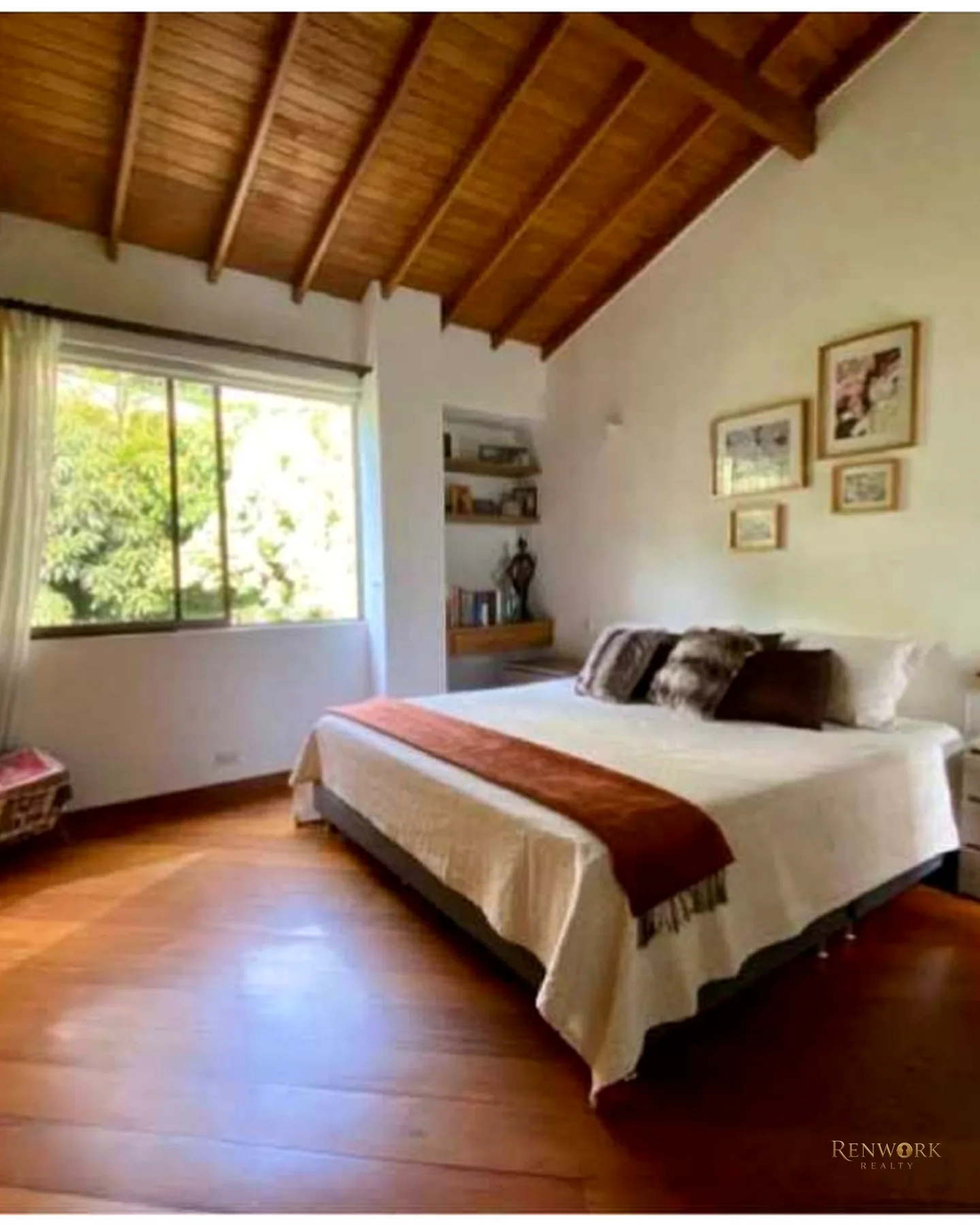 EXCELENTE CASA SECTOR LOS BALSOS POBLADO DE SAN LORENZO · foto 10