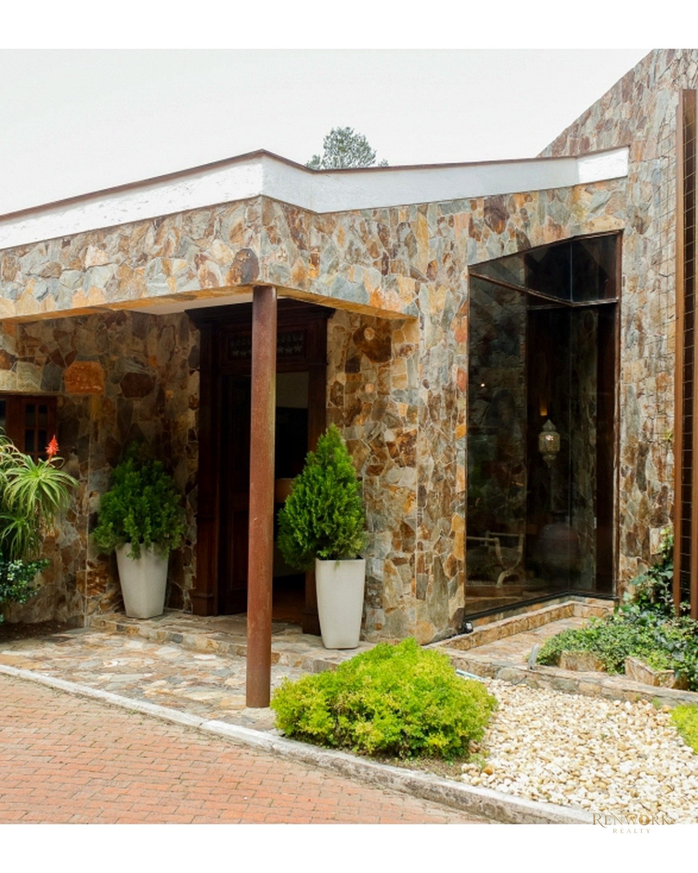 EXCLUSIVA CASA CAMPESTRE, GRAN LOTE ALTO DE LAS PALMAS A LA VENTA. · foto 3