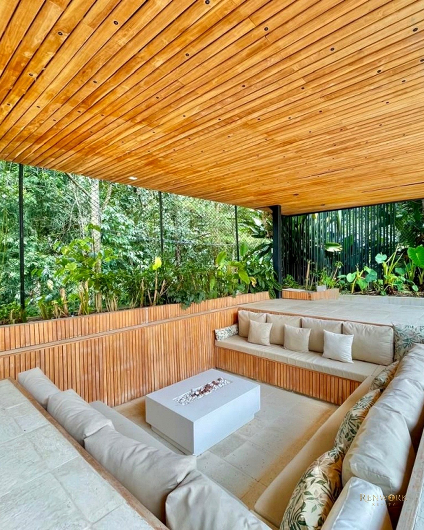 EXCLUSIVA CASA DE LUJO EN LOS BALSOS · foto 22