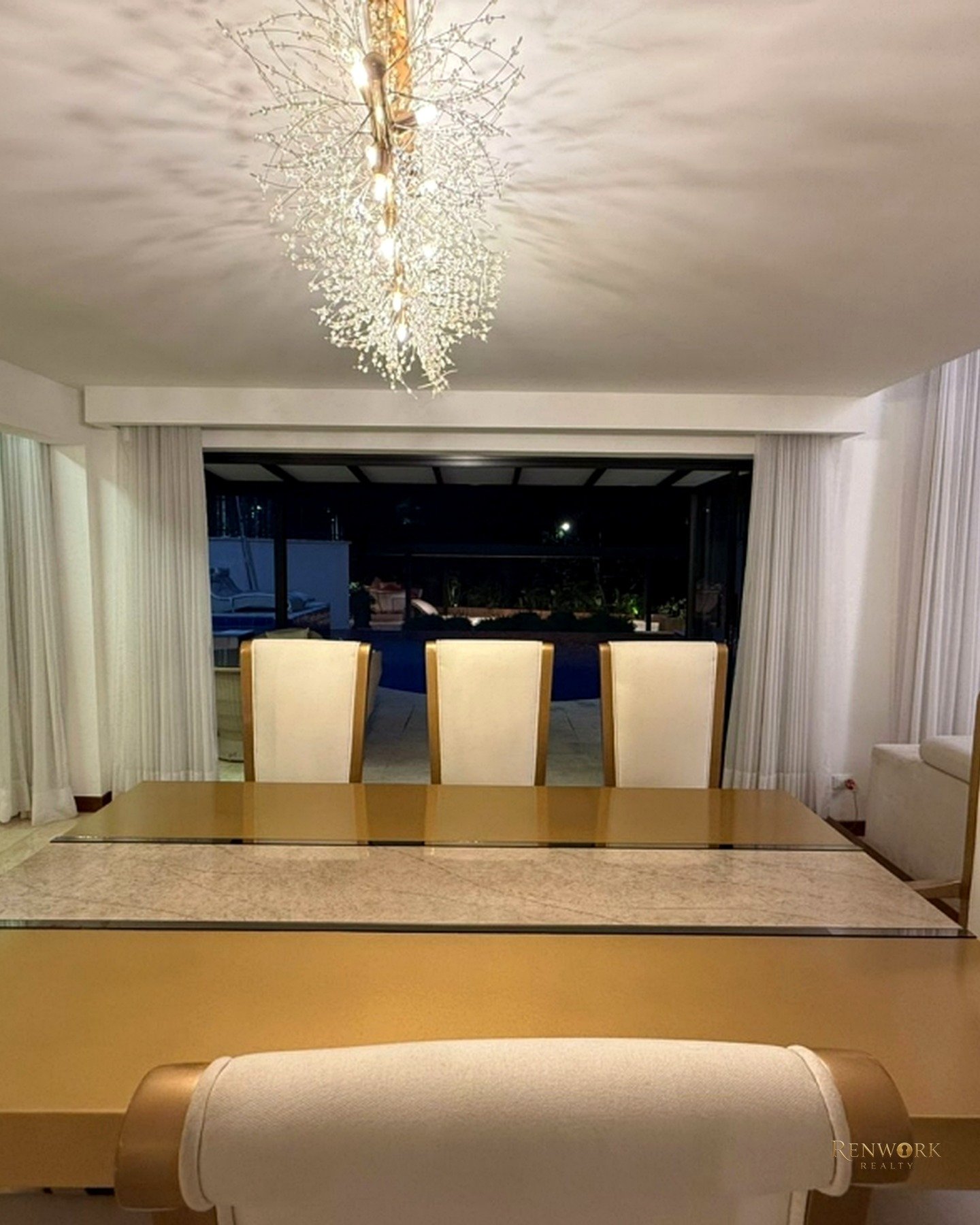 EXCLUSIVA CASA DE LUJO EN LOS BALSOS · foto 11