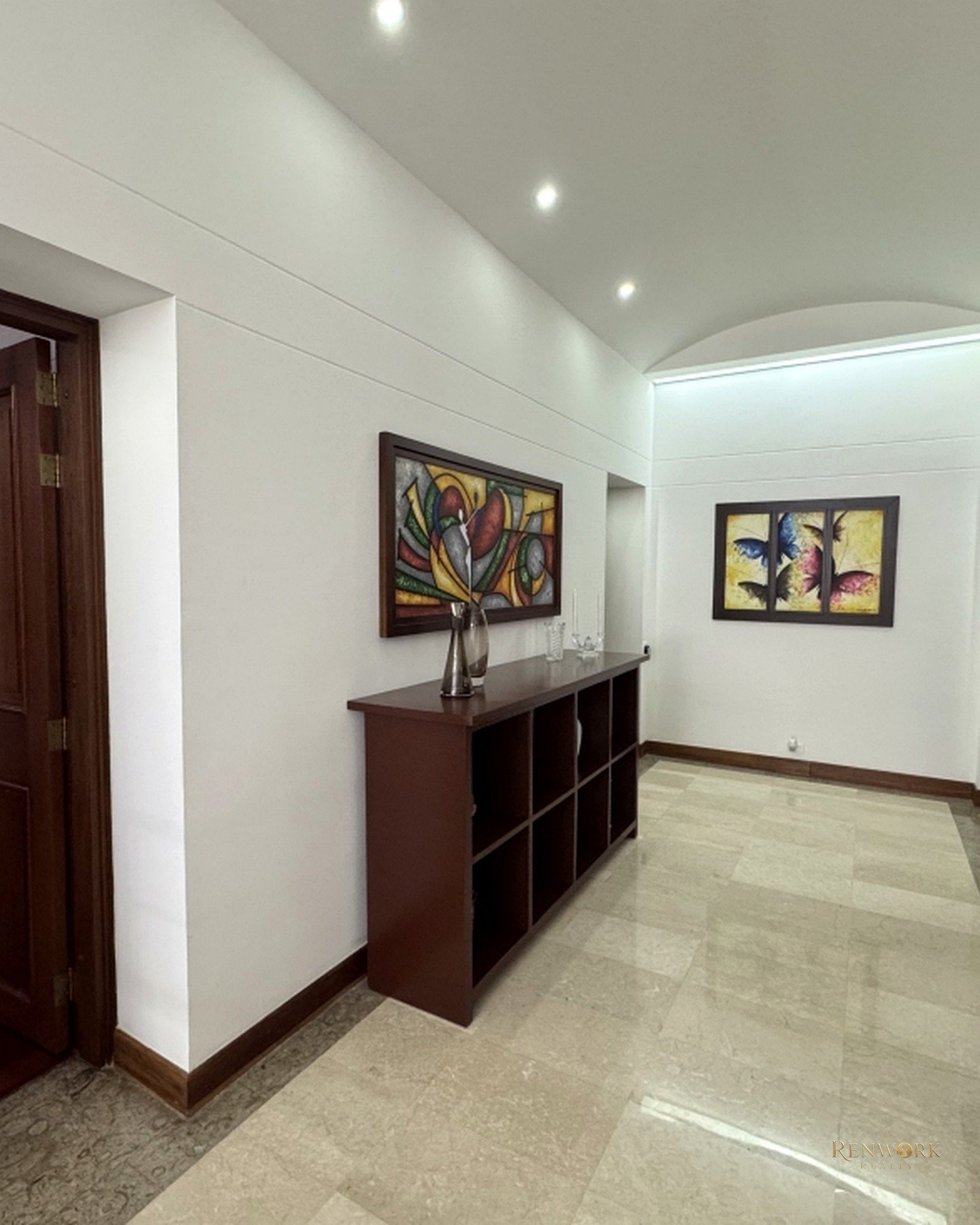 EXCLUSIVA CASA ESQUINERA EN VENTA EN LOMA DE BENEDICTINOS, ENVIGADO · foto 11