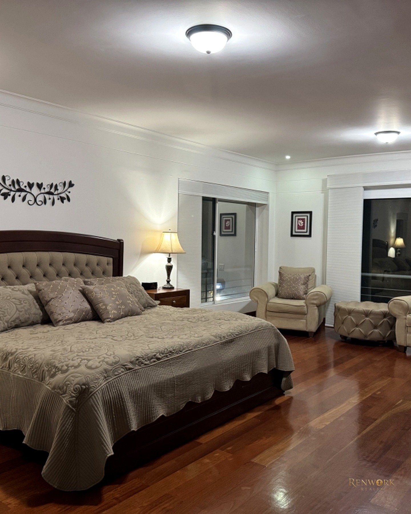 EXCLUSIVA CASA ESQUINERA EN VENTA EN LOMA DE BENEDICTINOS, ENVIGADO · foto 12