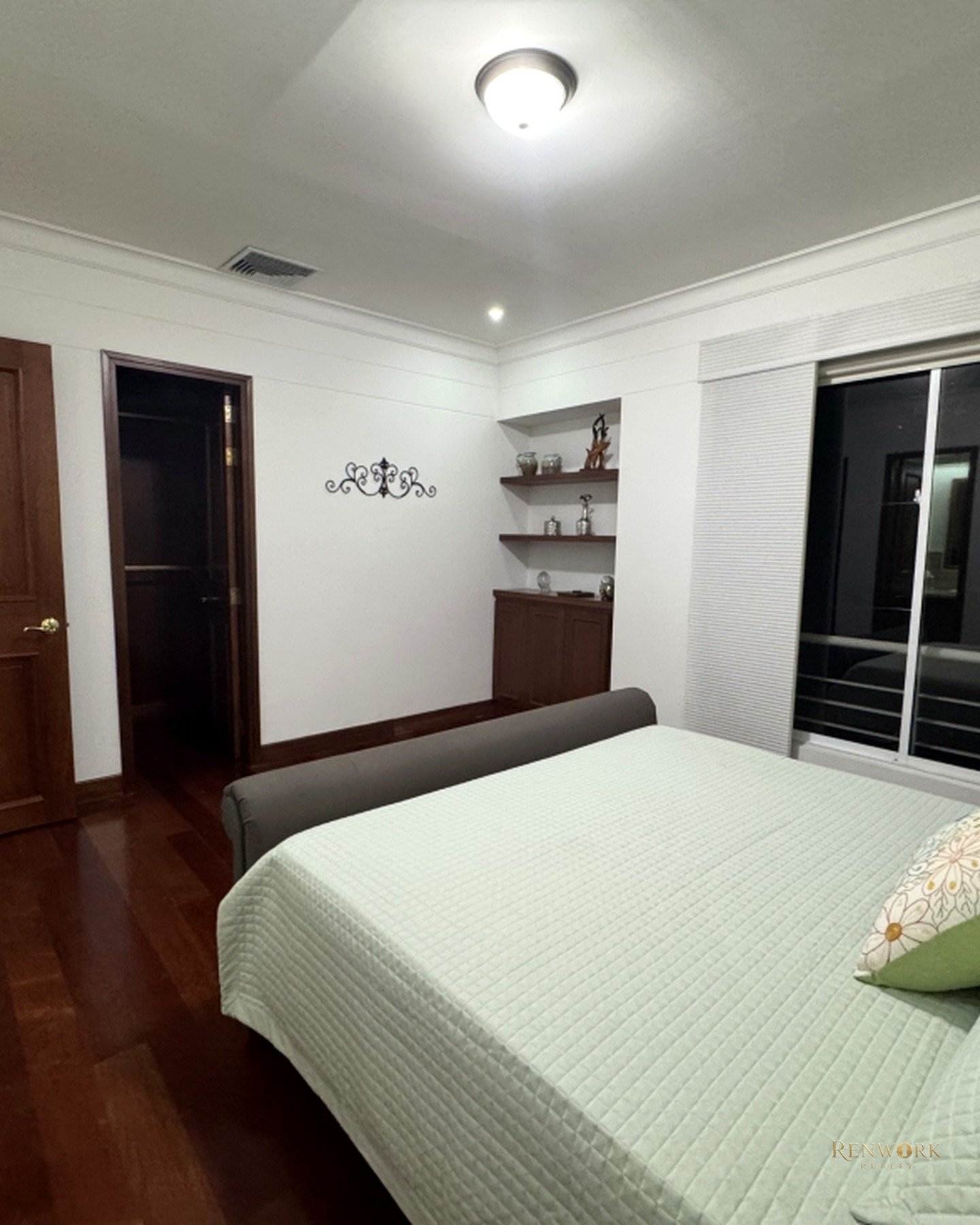 EXCLUSIVA CASA ESQUINERA EN VENTA EN LOMA DE BENEDICTINOS, ENVIGADO · foto 19