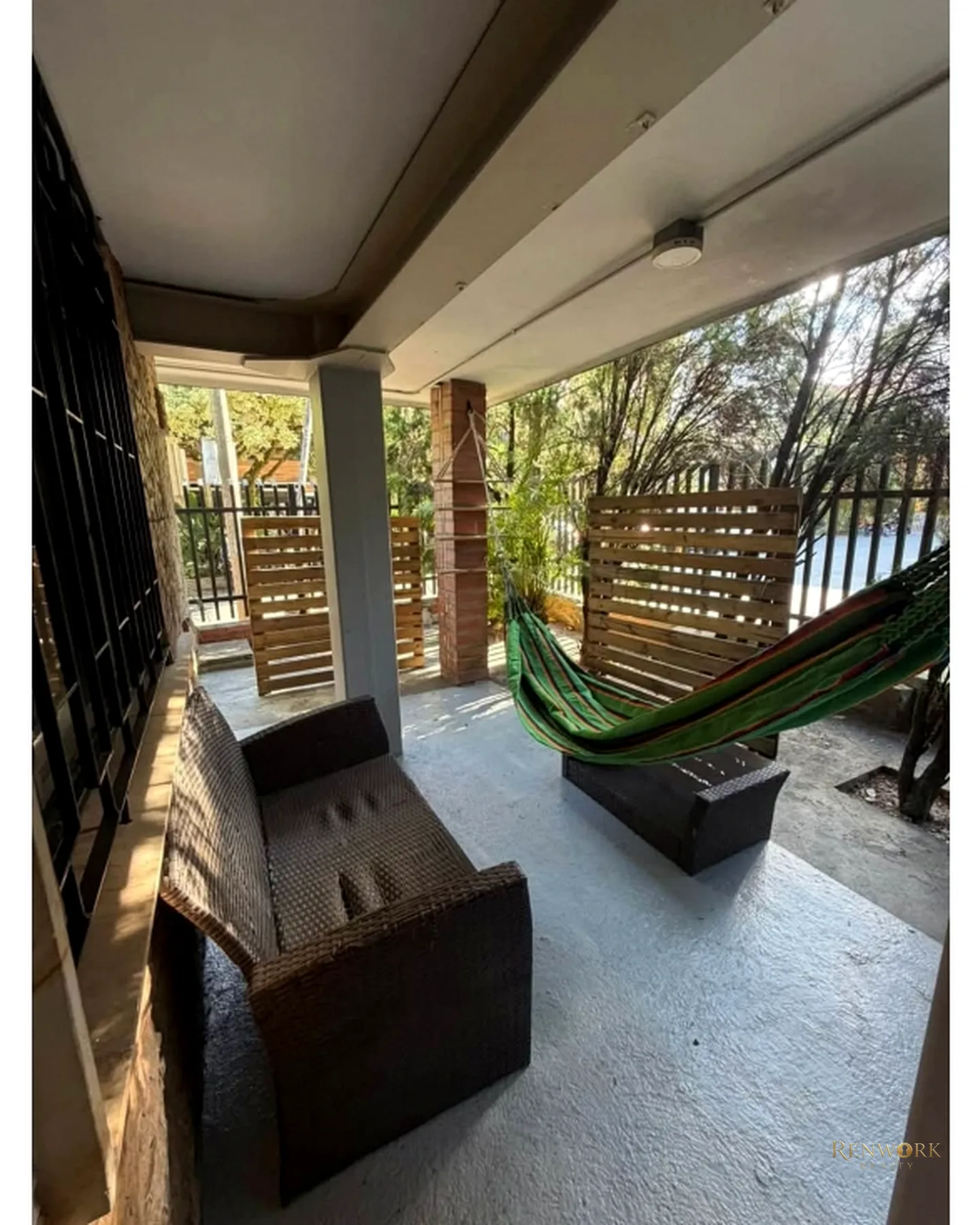 EXCLUSIVA OPORTUNIDAD DE INVERSIÓN EN LAURELES (SOLO CONTADO) · foto 19