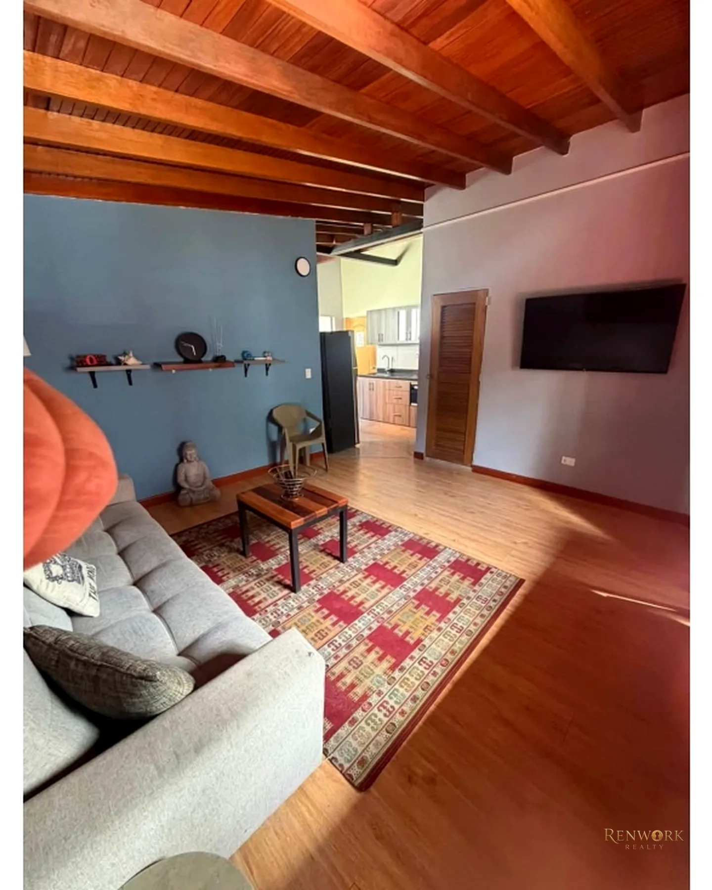 EXCLUSIVA OPORTUNIDAD DE INVERSIÓN EN LAURELES (SOLO CONTADO) · foto 11