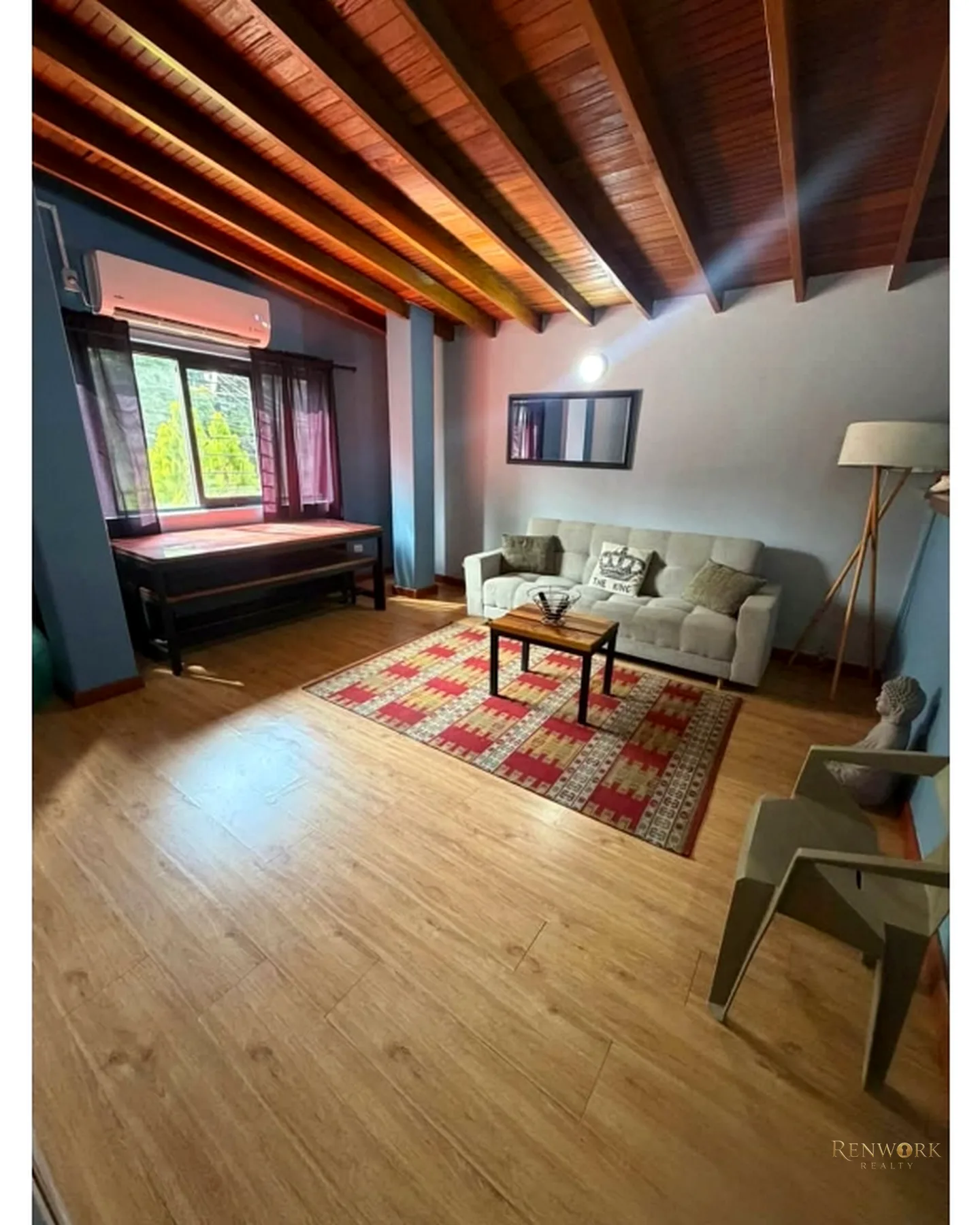 EXCLUSIVA OPORTUNIDAD DE INVERSIÓN EN LAURELES (SOLO CONTADO) · foto 12