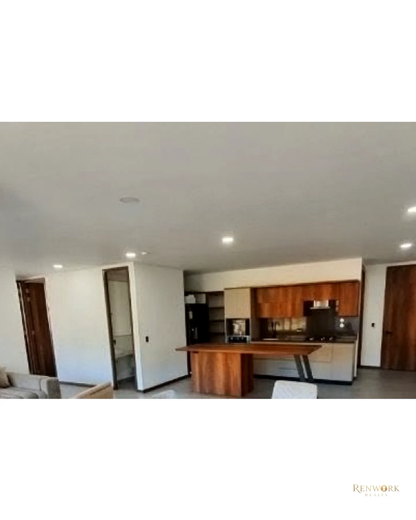 EXCLUSIVO APARTAMENTO NUEVO EN CONTREE PALMAS ALTO DEL POBLADO 143M2 · foto 4