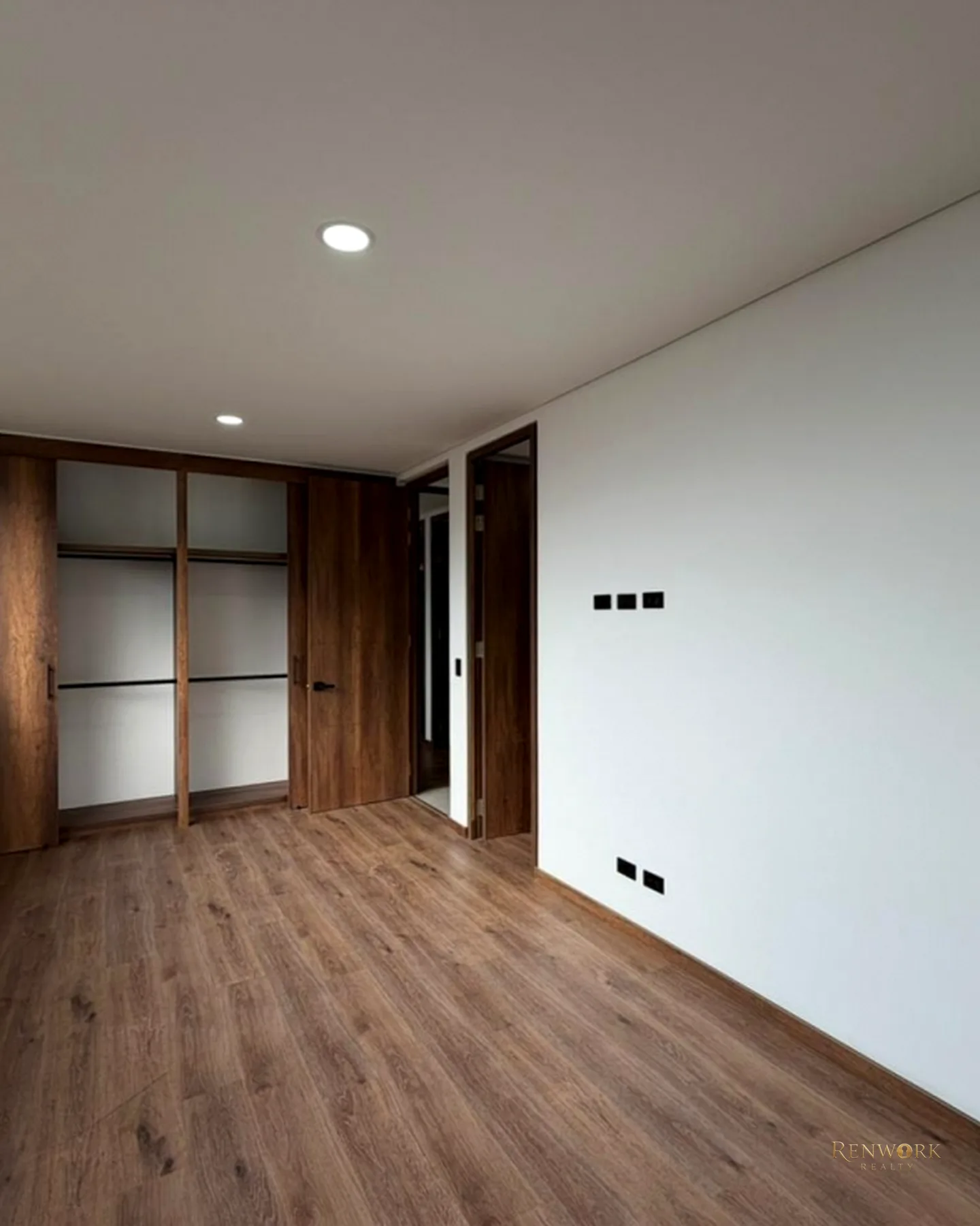 EXCLUSIVO APARTAMENTO NUEVO EN CONTREE PALMAS ALTO DEL POBLADO 143M2 · foto 5