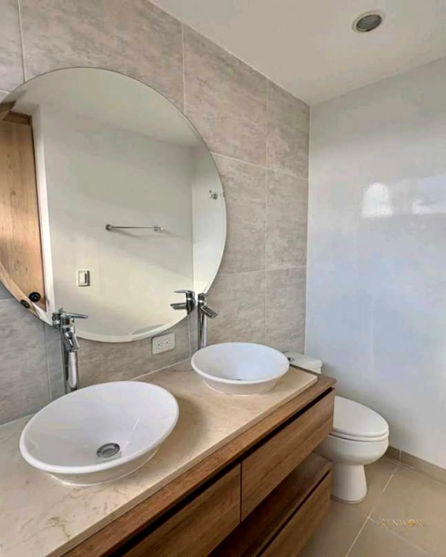 EXCLUSIVO APARTAMENTO REMODELADO CERCA AL TESORO POBLADO · foto 11