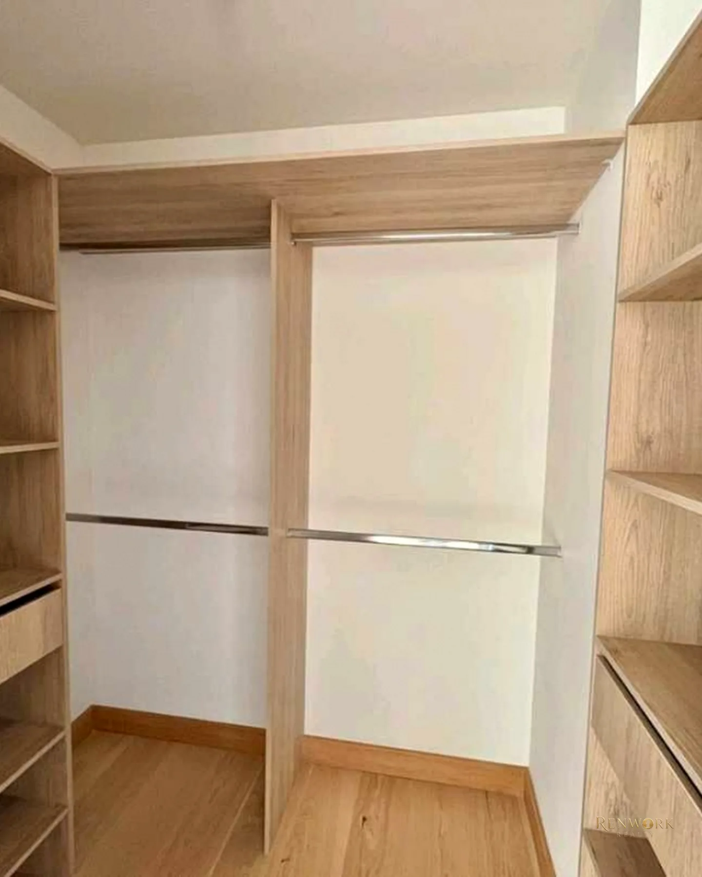 EXCLUSIVO APARTAMENTO REMODELADO CERCA AL TESORO POBLADO · foto 12