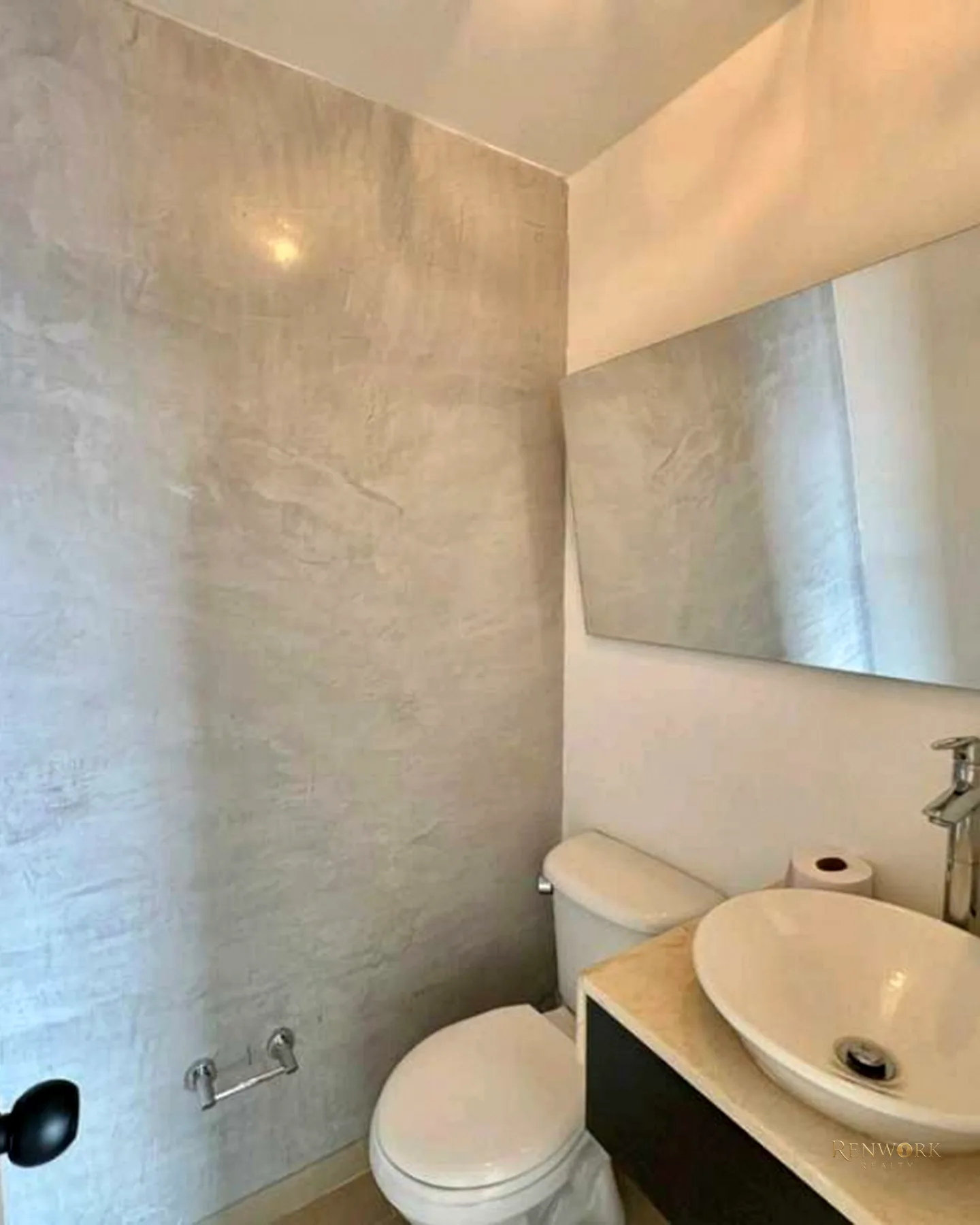 EXCLUSIVO APARTAMENTO REMODELADO CERCA AL TESORO POBLADO · foto 15