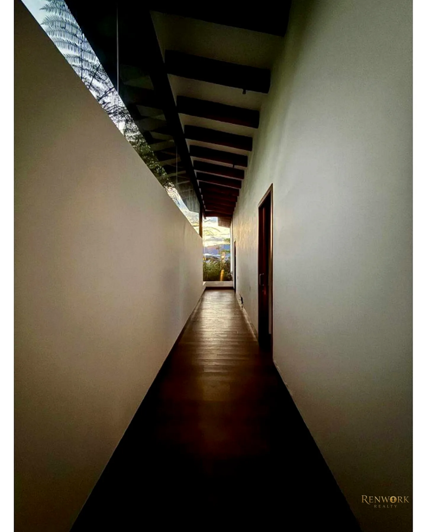 EXTRAORDINARIA CASA EN UN SOLO NIVEL-VISTA INIGUALABLE A LA CIUDAD · foto 11