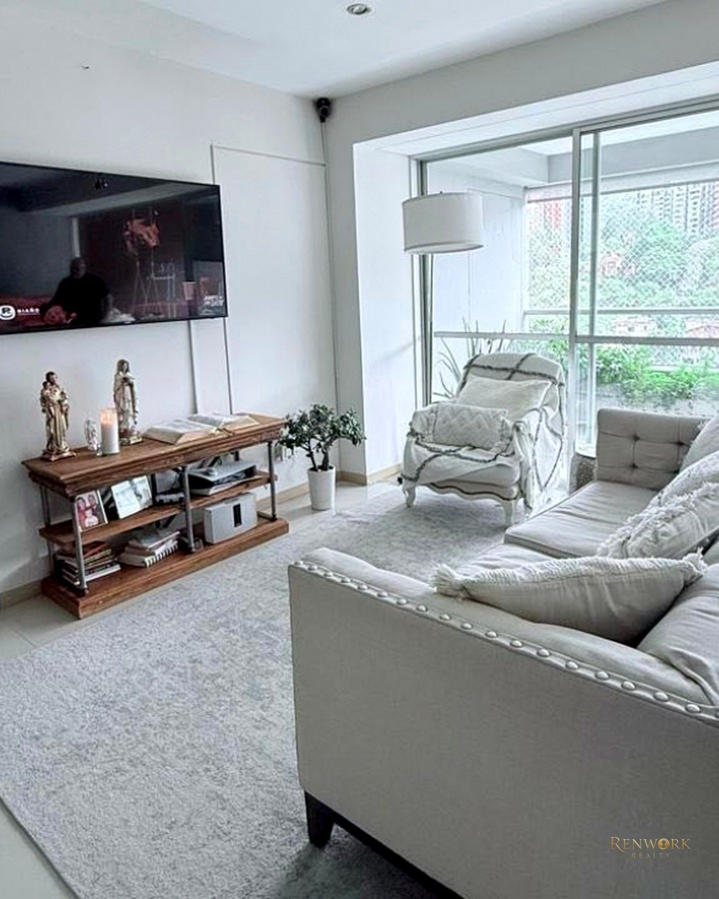 Vista de [FA] MODERNO Y HERMOSO APARTAMENTO EN ENVIGADO, LOMA DE LAS BRUJAS