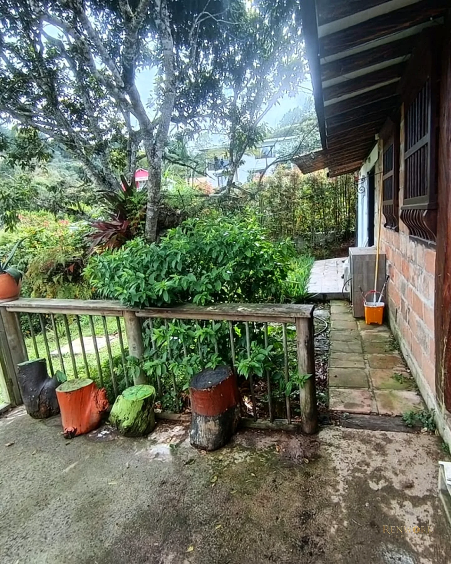 FINCA 2.350M² GUARNE VÍA AEROPUE $1.300M, GARAJE 20 CARROS Y PERMUTA · foto 6