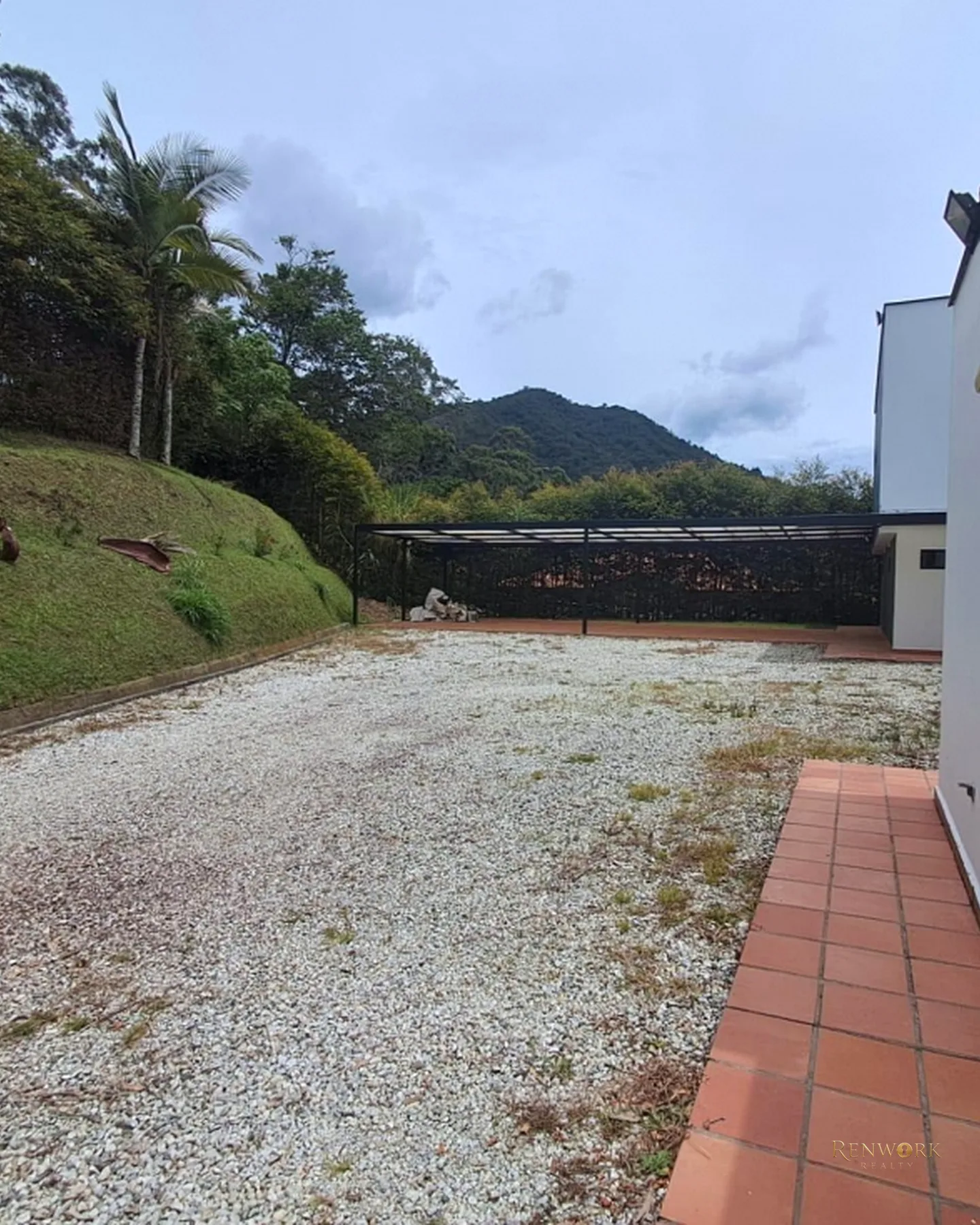 FINCA 2.563M² CARMEN DE VIBORAL | CASA 620M², 7 ALCOBAS Y GARAJES 🏞️✨ · foto 4