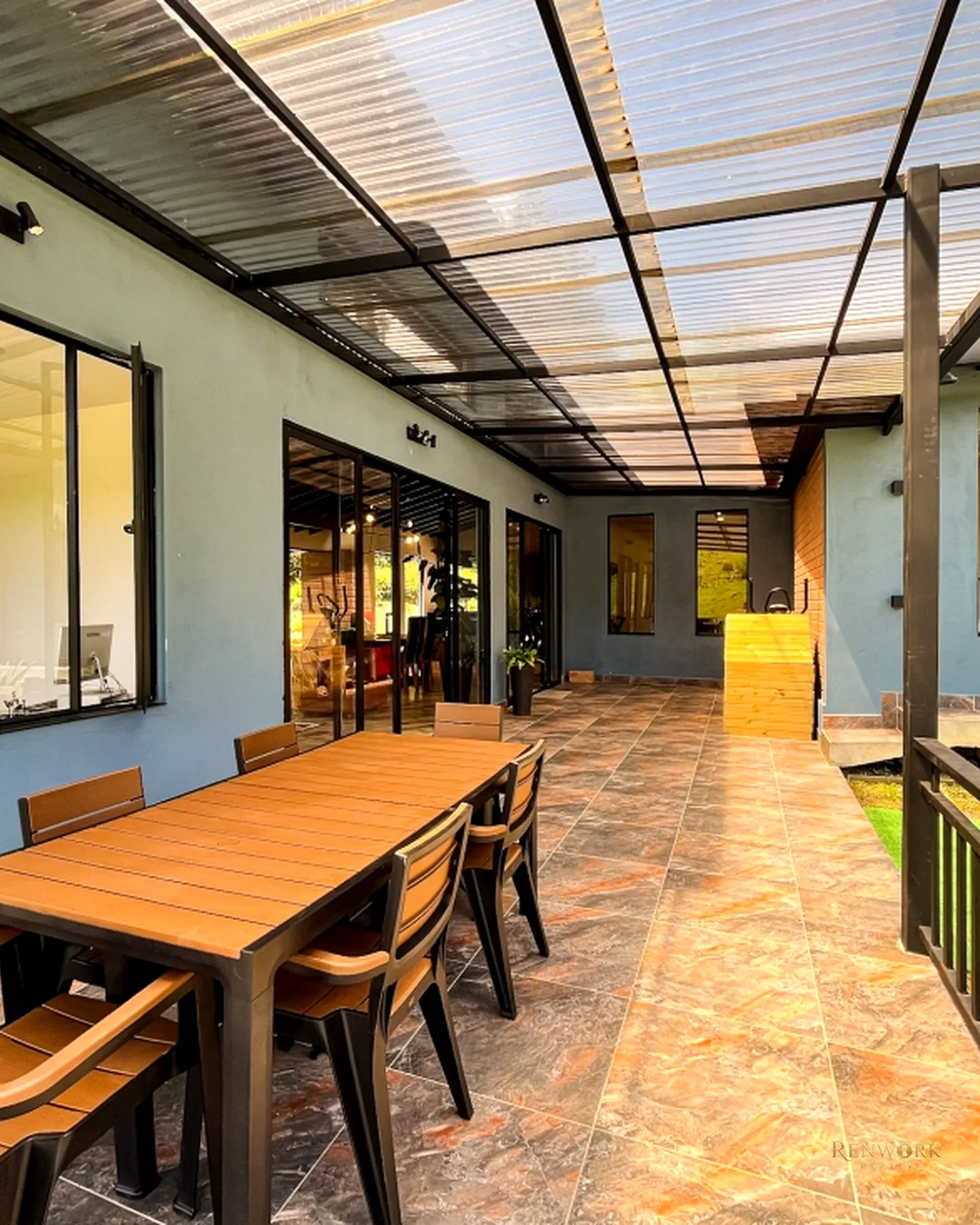 FINCA CON EXCELENTE Y MODERNA CASA CON HERMOSOS ACABADOS EN GUARNE · foto 8