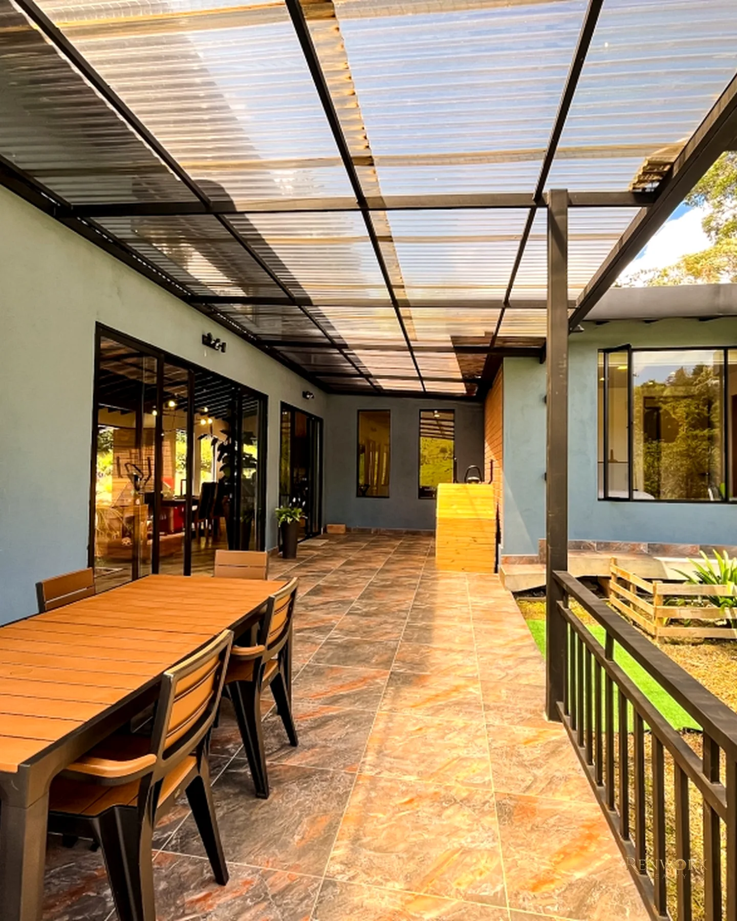 FINCA CON EXCELENTE Y MODERNA CASA CON HERMOSOS ACABADOS EN GUARNE · foto 7