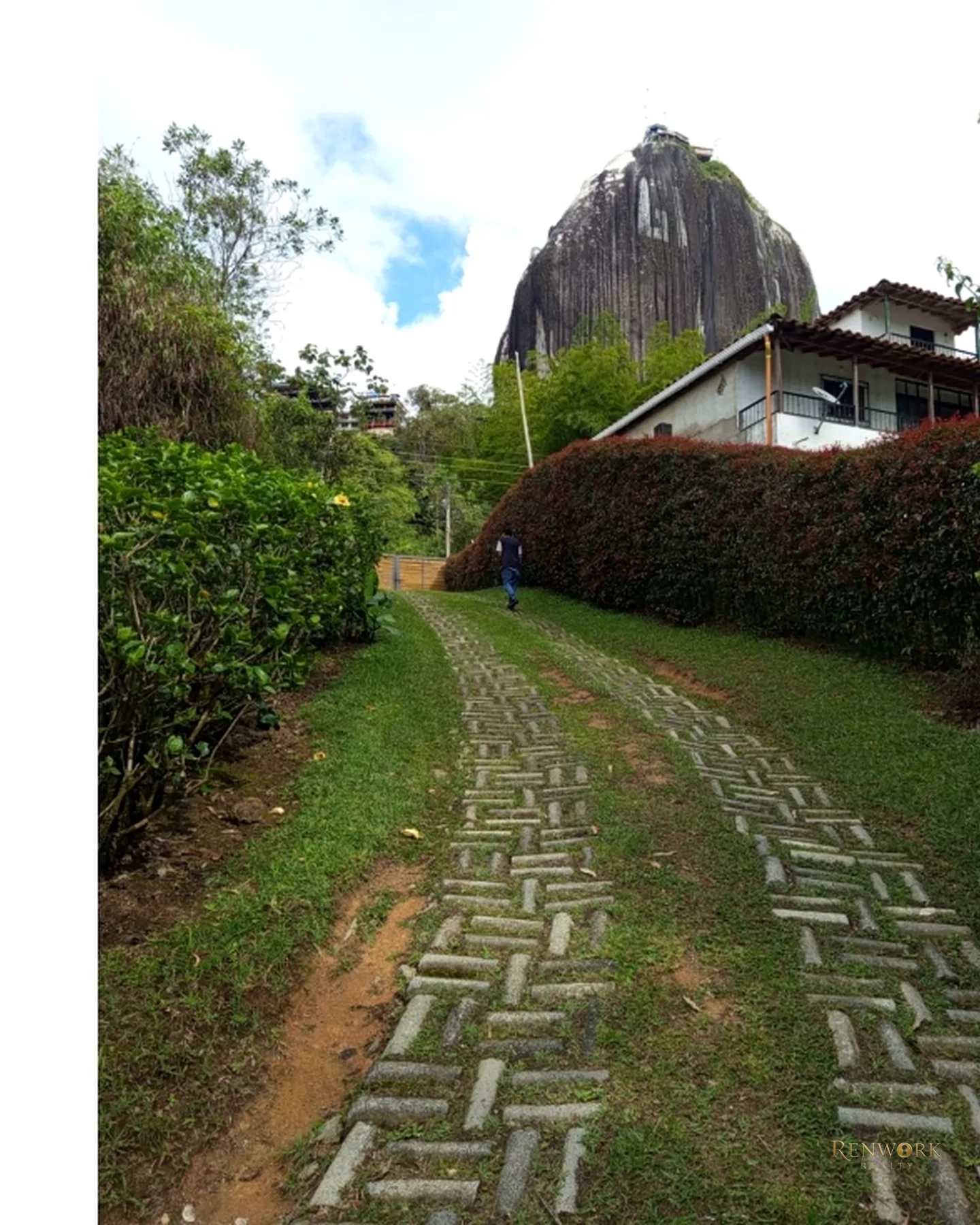 FINCA EN VENTA EL PEÑOL CON EMBALSE PERMITE RENTAS CORTAS · foto 12