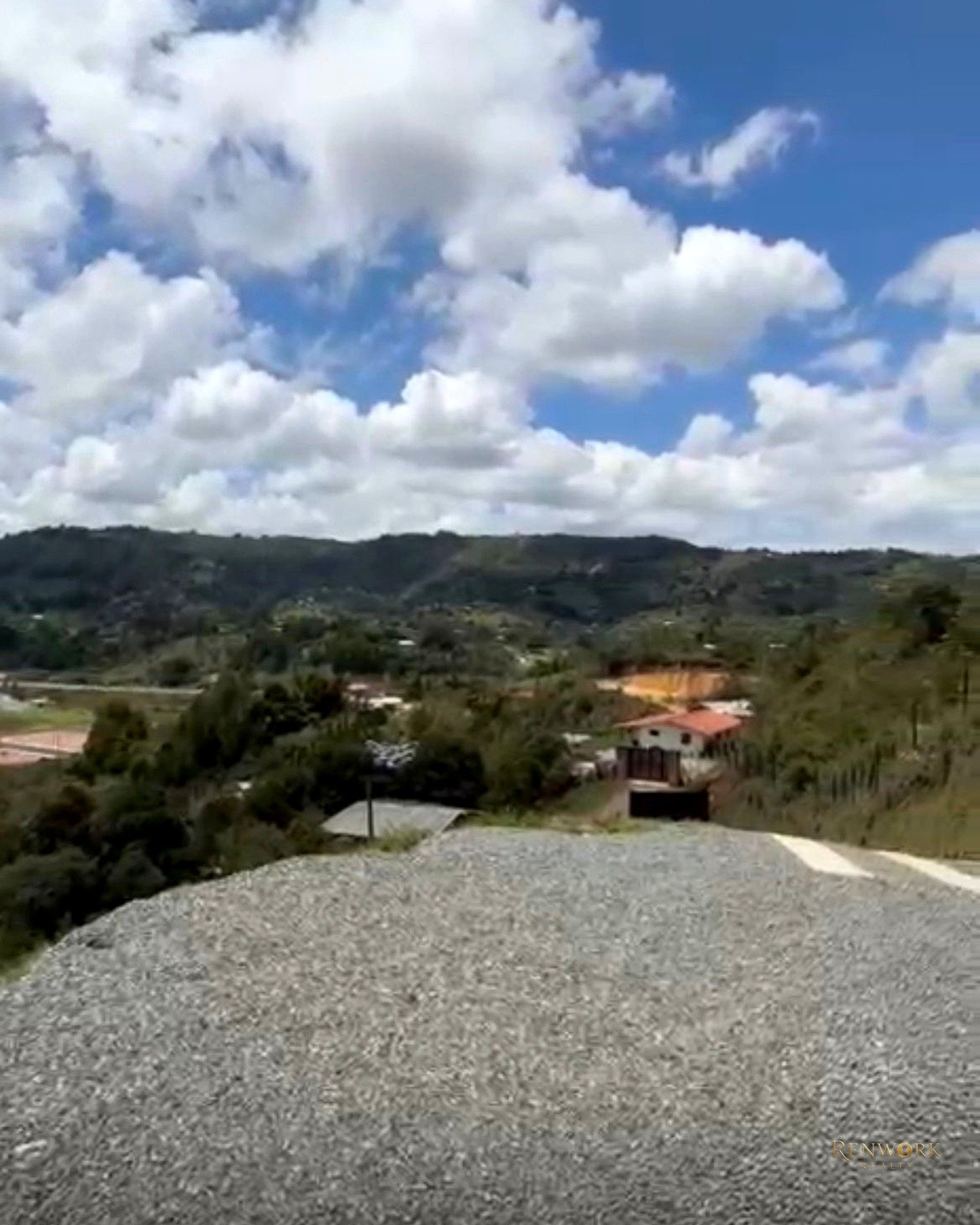 FINCA EN VENTA EN GUARNE LA MOSQUITA MEDELLIN · foto 5
