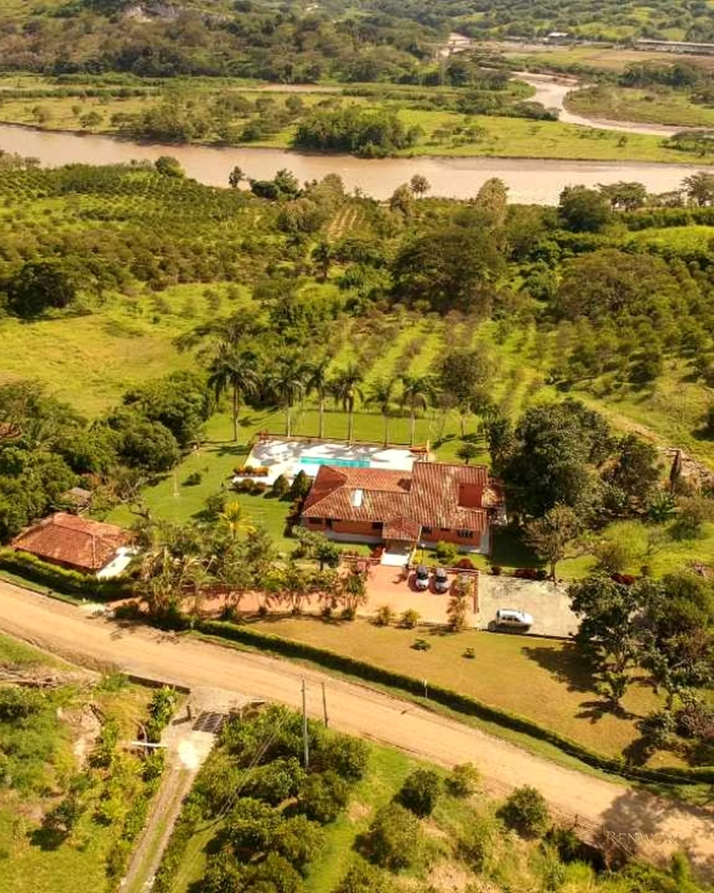 FINCA PARA LA VENTA EN LA PINTADA ( GRAN OPORTUNIDAD ) · foto 6