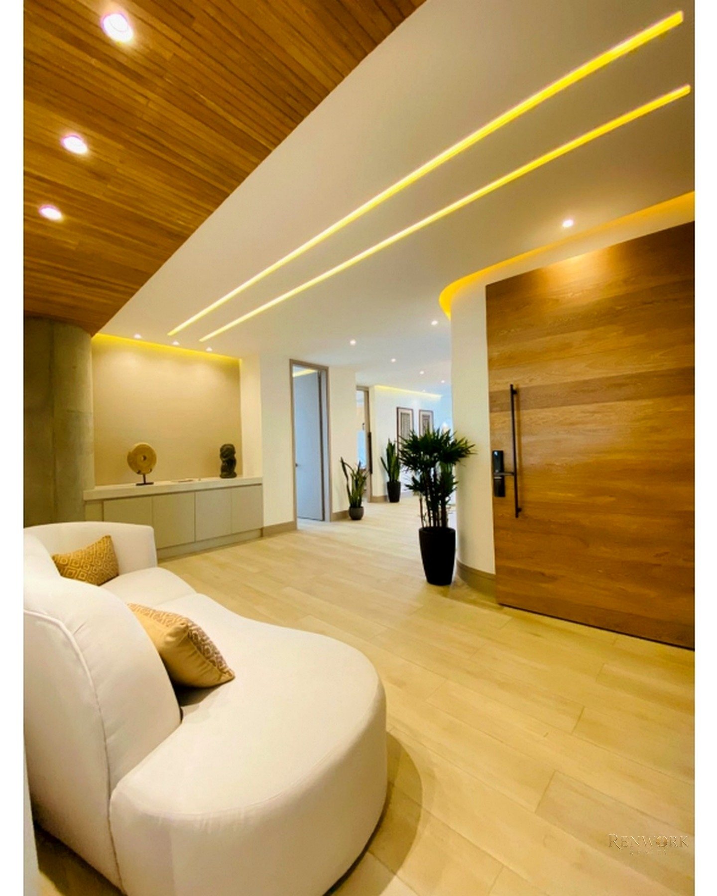 Vista de FOR SALE | ESPECTACULAR APARTAMENTO MODERNO EN PROVENZA!