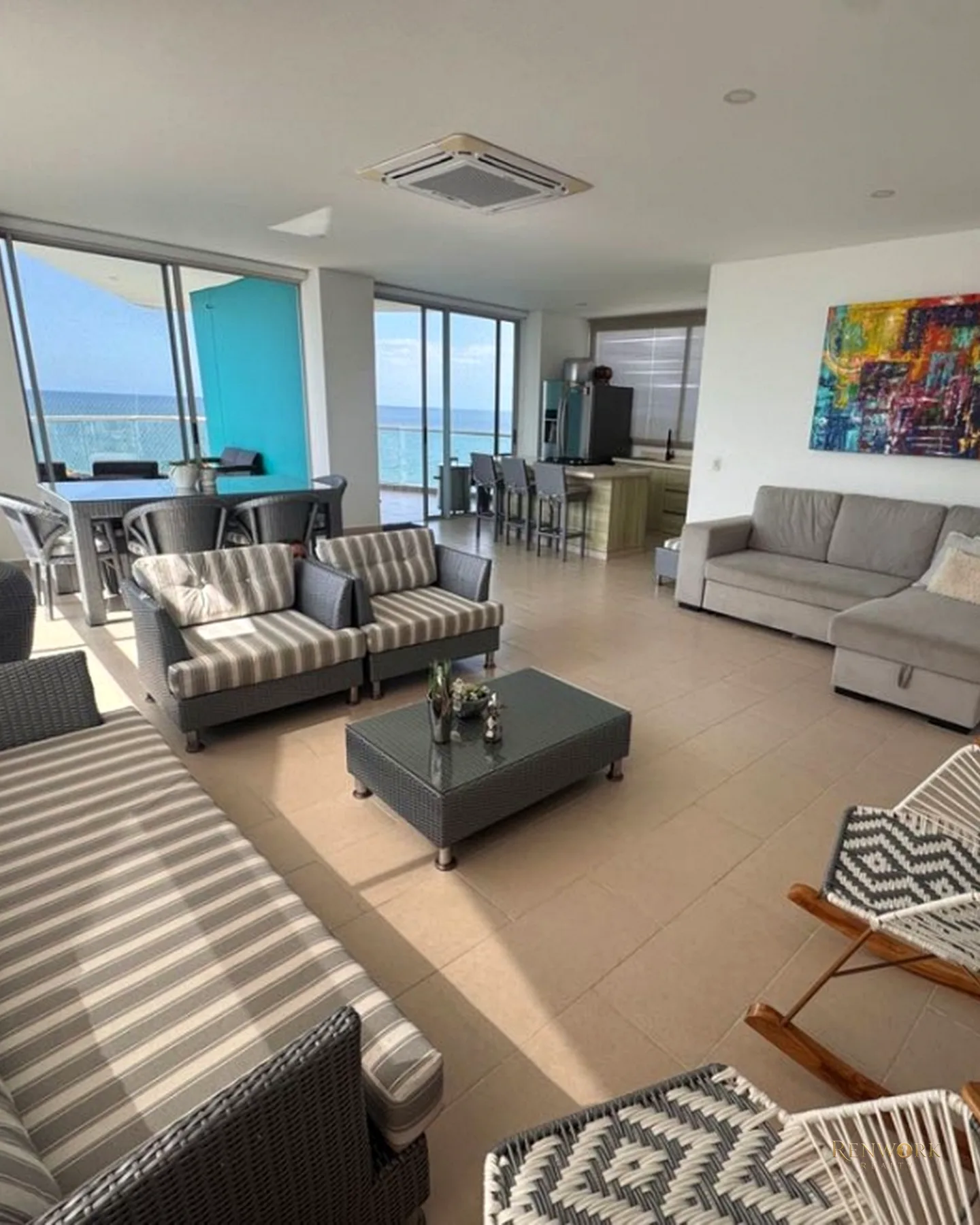 GRAN APARTAMENTO EN COVEÑAS SUCRE FRENTE AL MAR 💰$1.050M 🌅🐚 · foto 1