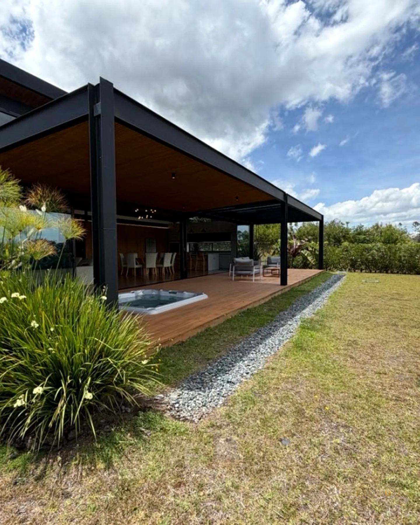 HERMOSA CASA CAMPESTRE DE LUJO EN EL RETIRO VÍA LA CEJA · foto 4