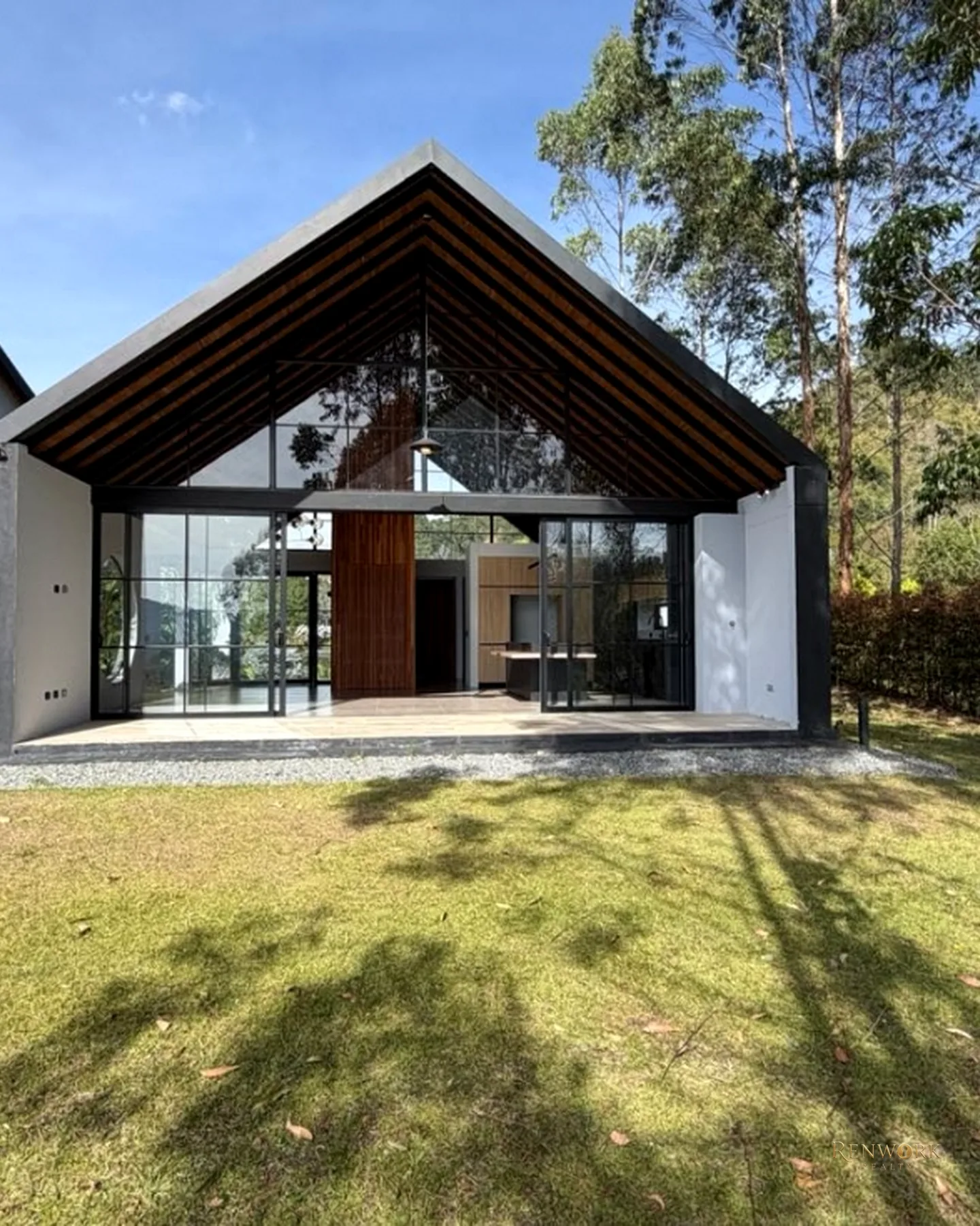 HERMOSA CASA CAMPESTRE EN EL RETIRO (VÍA DON DIEGO - LLANOGRANDE) · foto 7