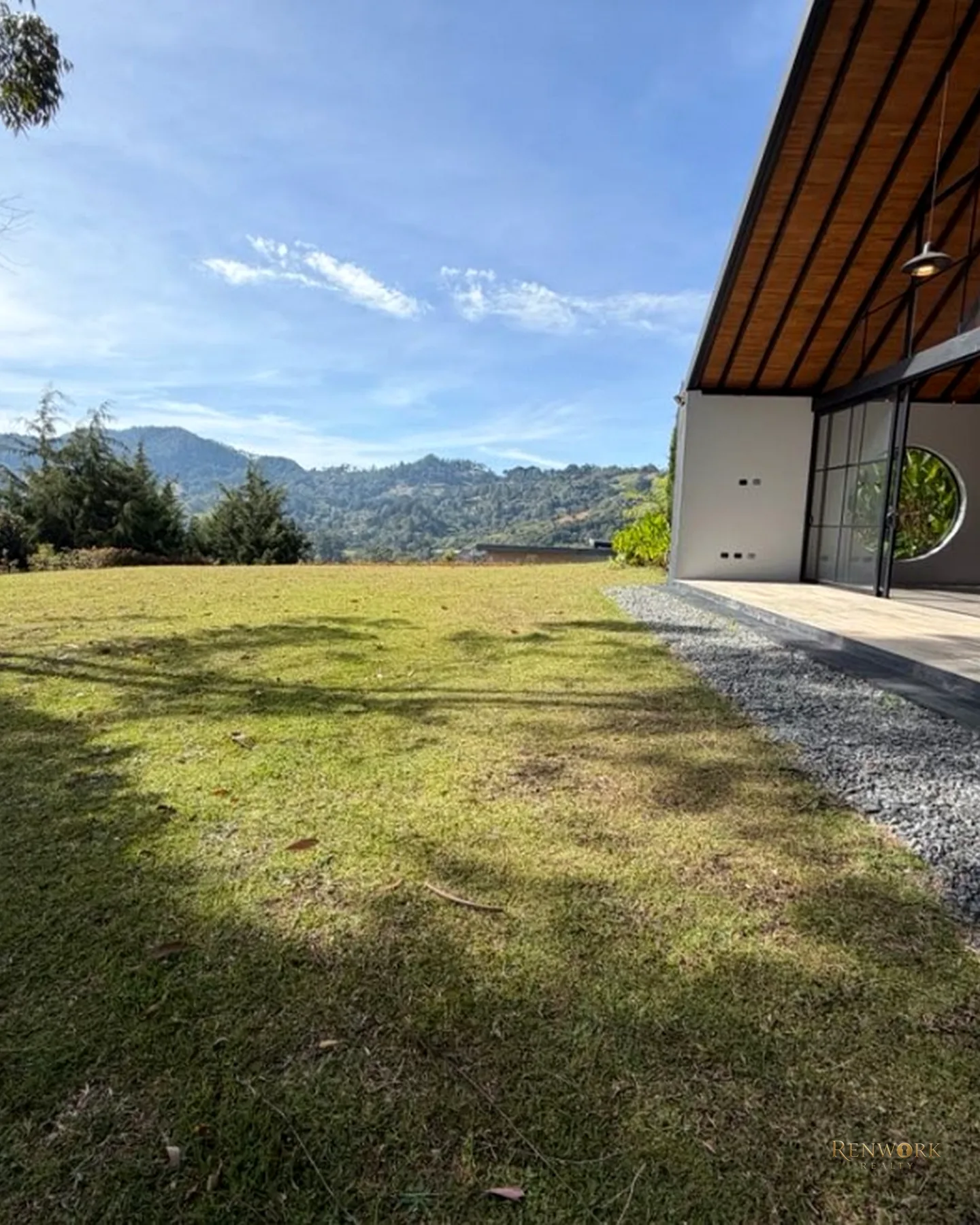 HERMOSA CASA CAMPESTRE EN EL RETIRO (VÍA DON DIEGO - LLANOGRANDE) · foto 20